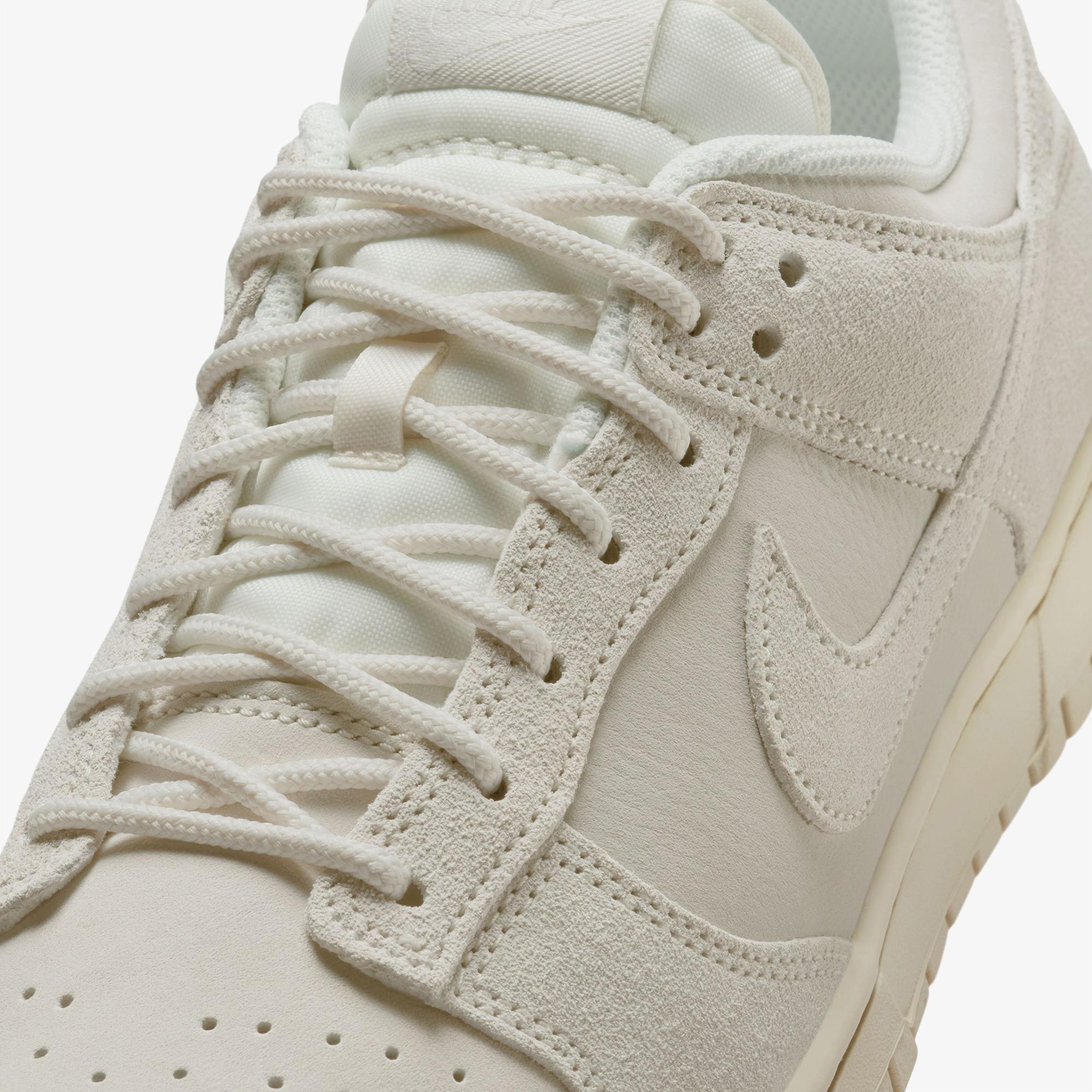 Nike Dunk Low Retro SE Erkek Krem Rengi Spor Ayakkabı