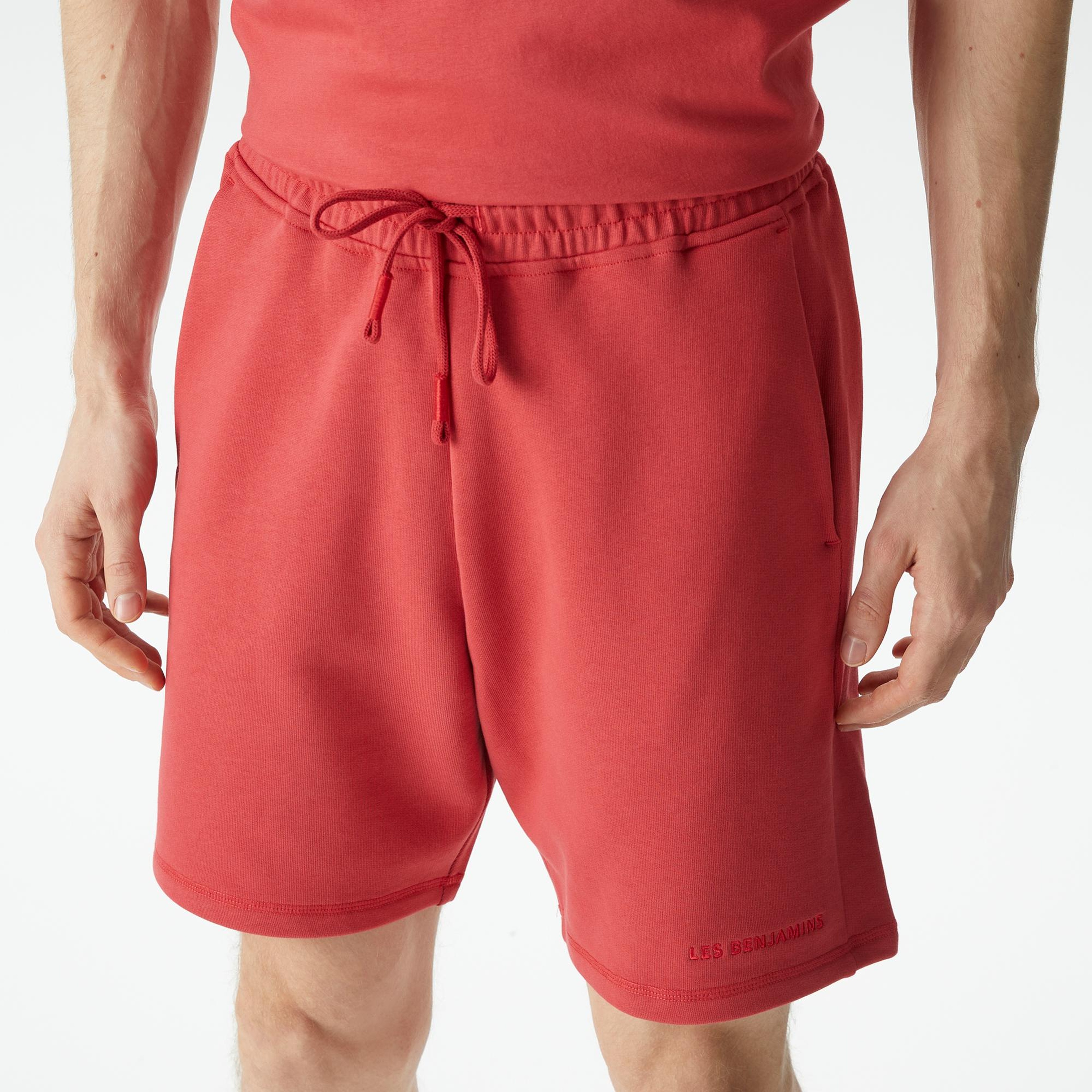Les Benjamins Essentials 304 Erkek Kırmızı Şort