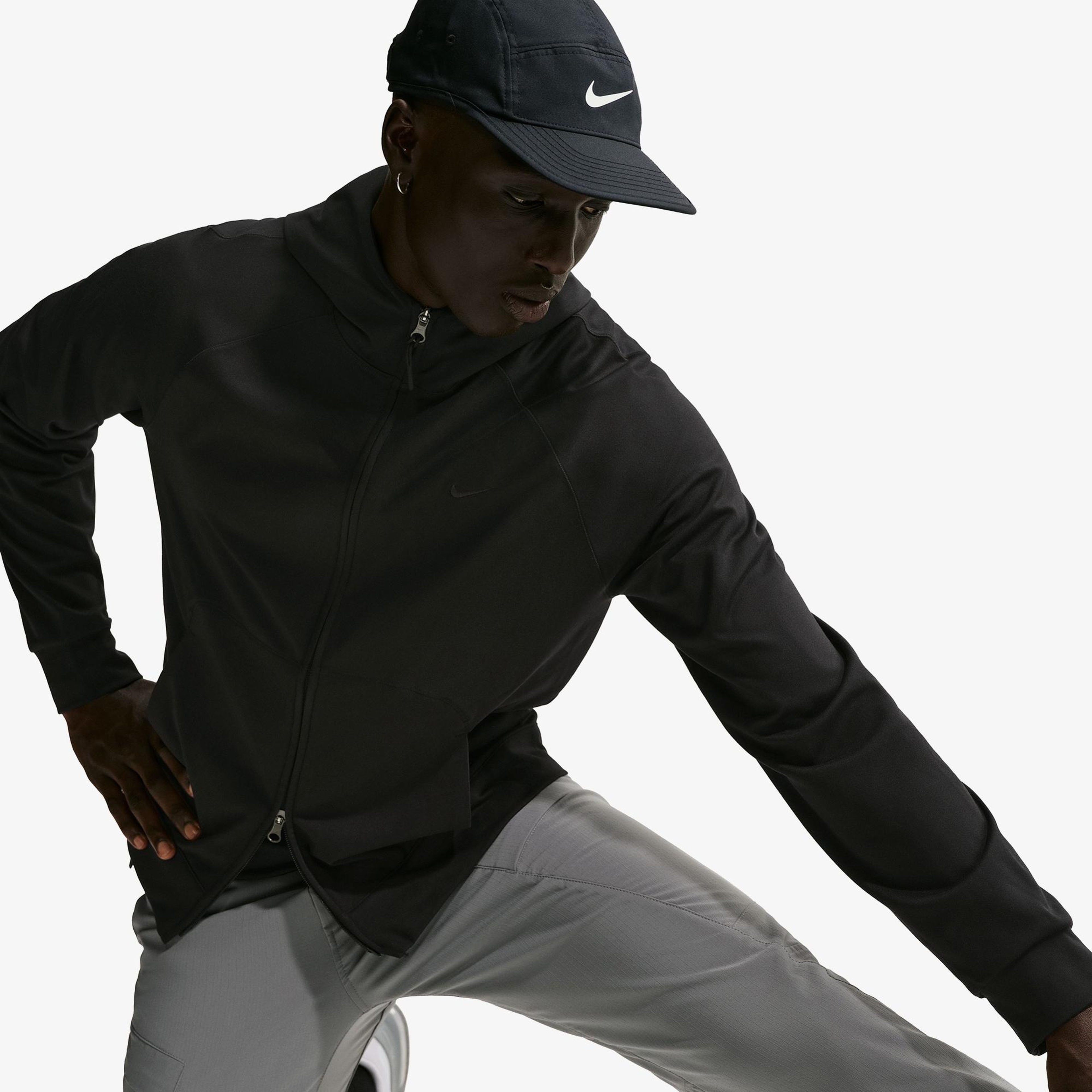 Nike Dri-Fit Primary Nano Erkek Siyah Hoodie