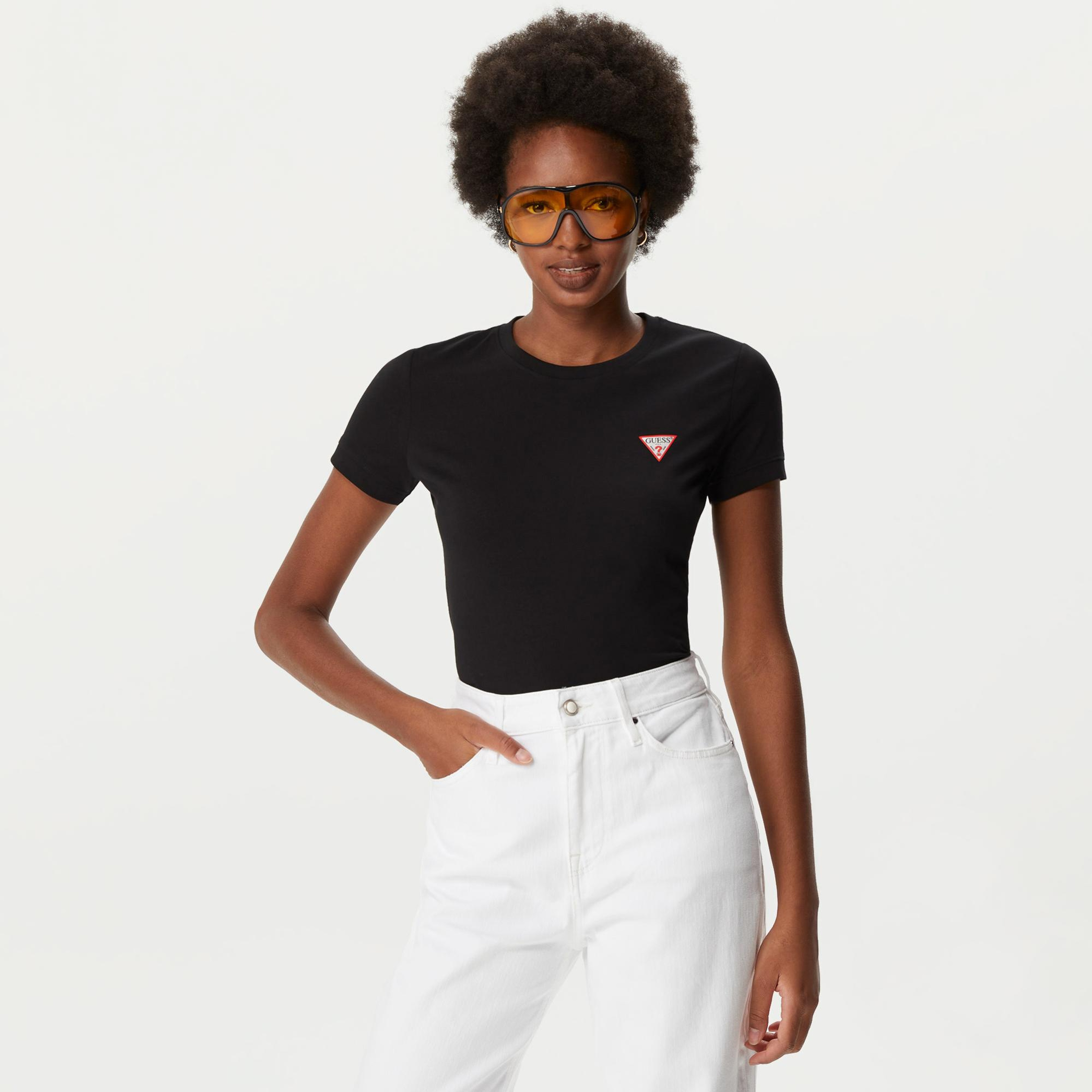 Guess Mini Triangle Kadın Siyah T-Shirt
