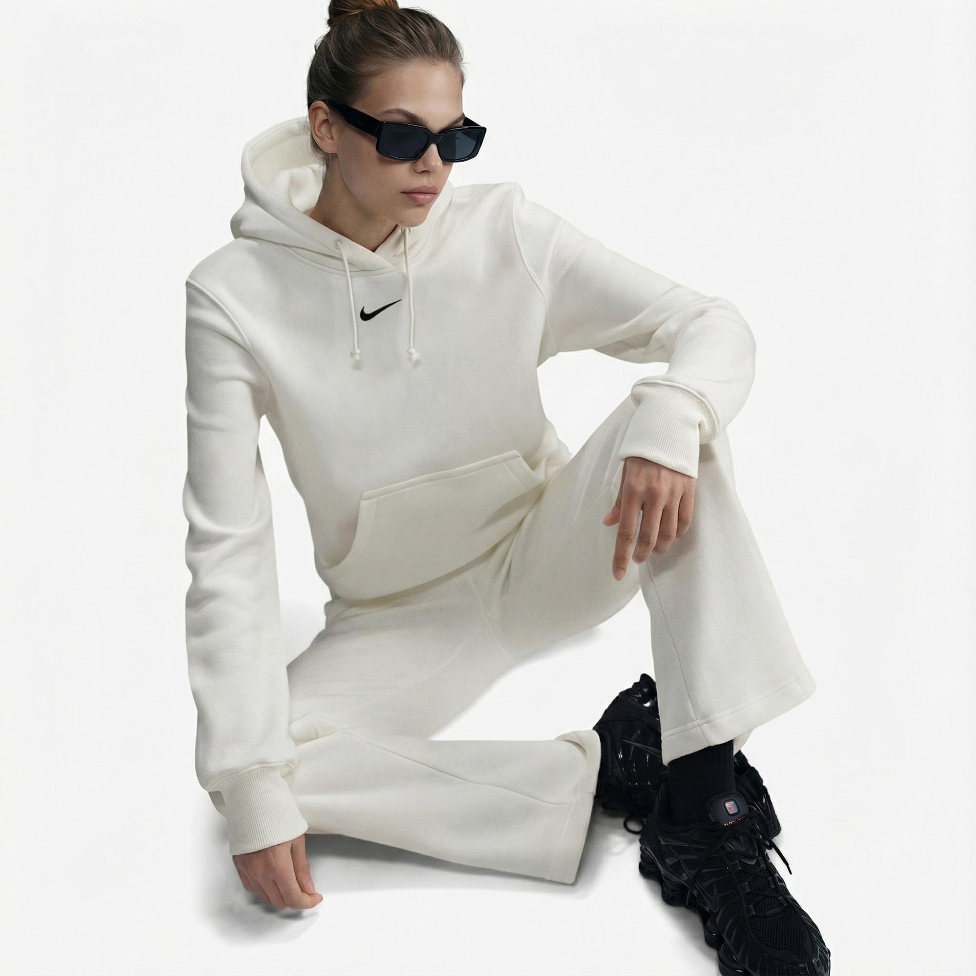 Nike Sportswear Phoenix Fleece Kadın Beyaz Kapüşonlu Hoodie