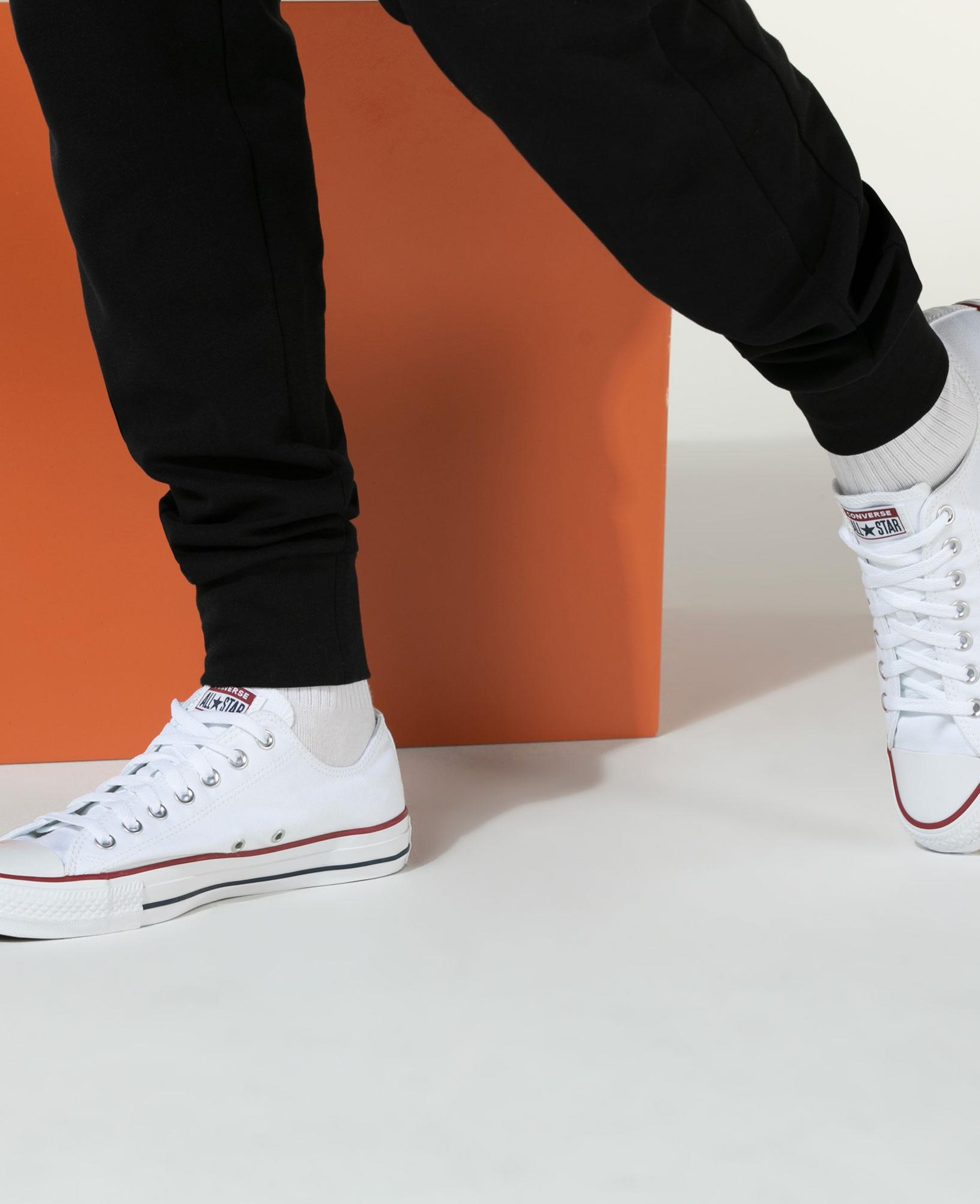 Converse Chuck Taylor All Star Classic Unisex Beyaz Sneaker