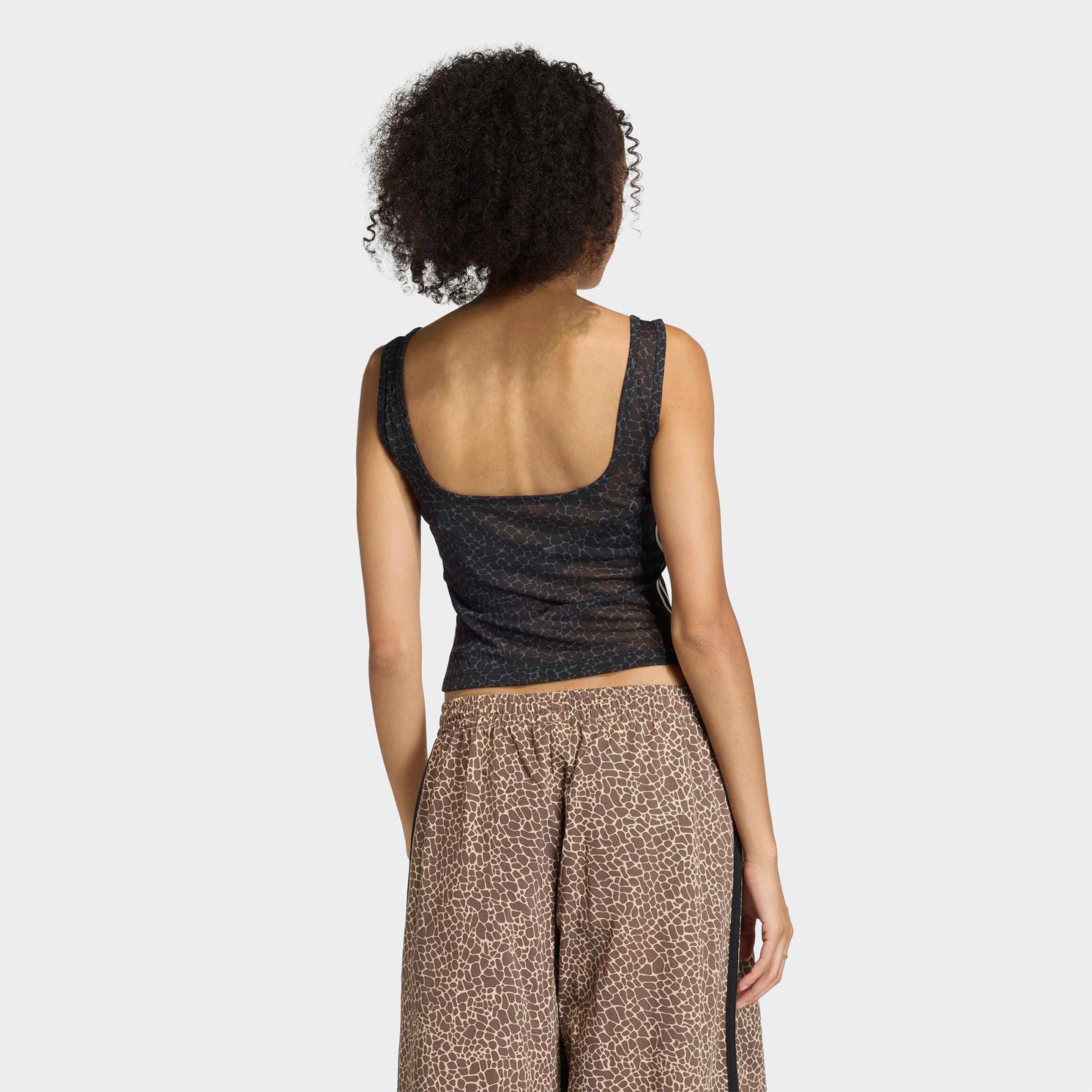 adidas Kadın Antrasit Kolsuz T-Shirt