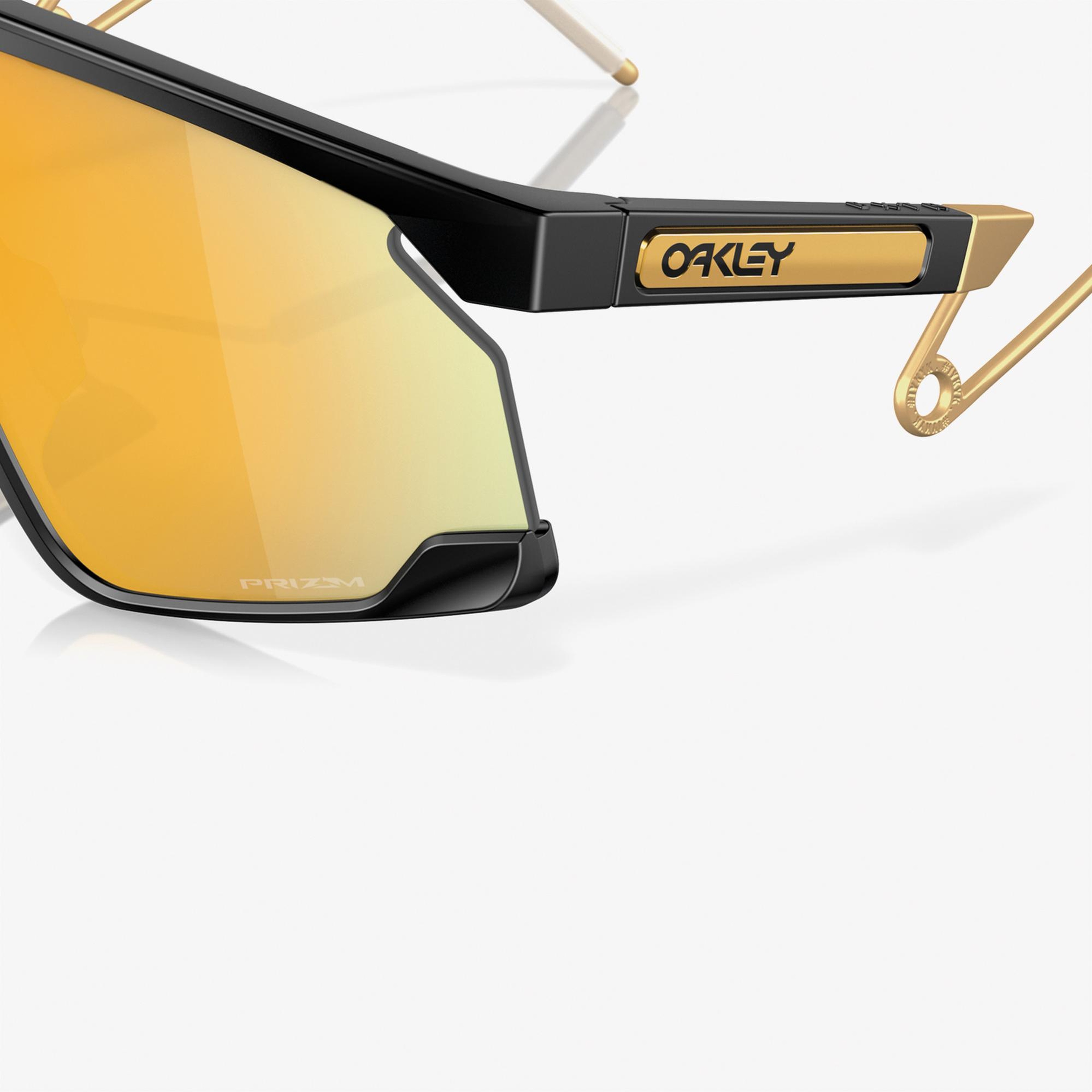 OAKLEY 0OO9237 Injected Erkek Siyah Güneş Gözlüğü