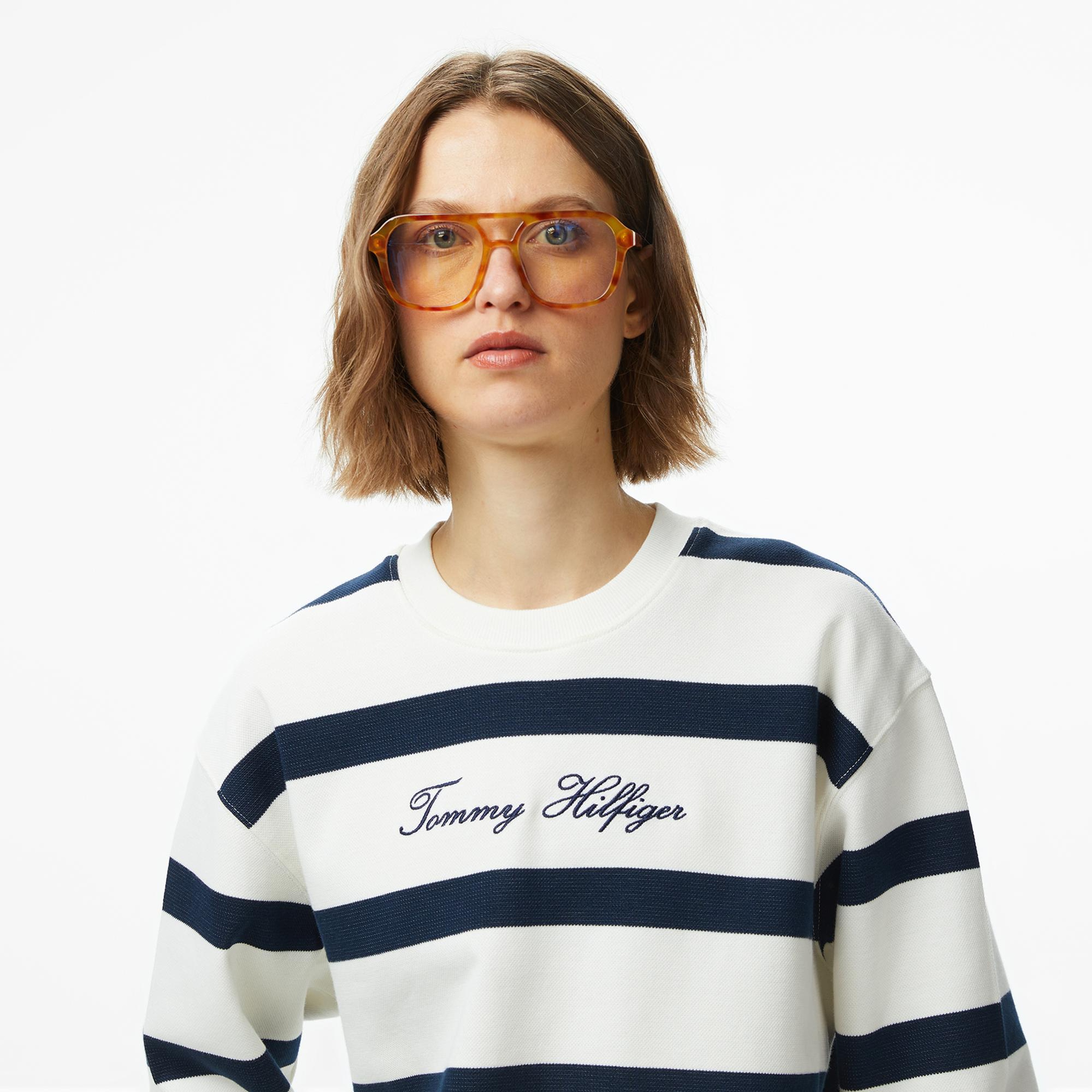 Tommy Hilfiger Script Regular Pique Kadın Beyaz Sweatshirt