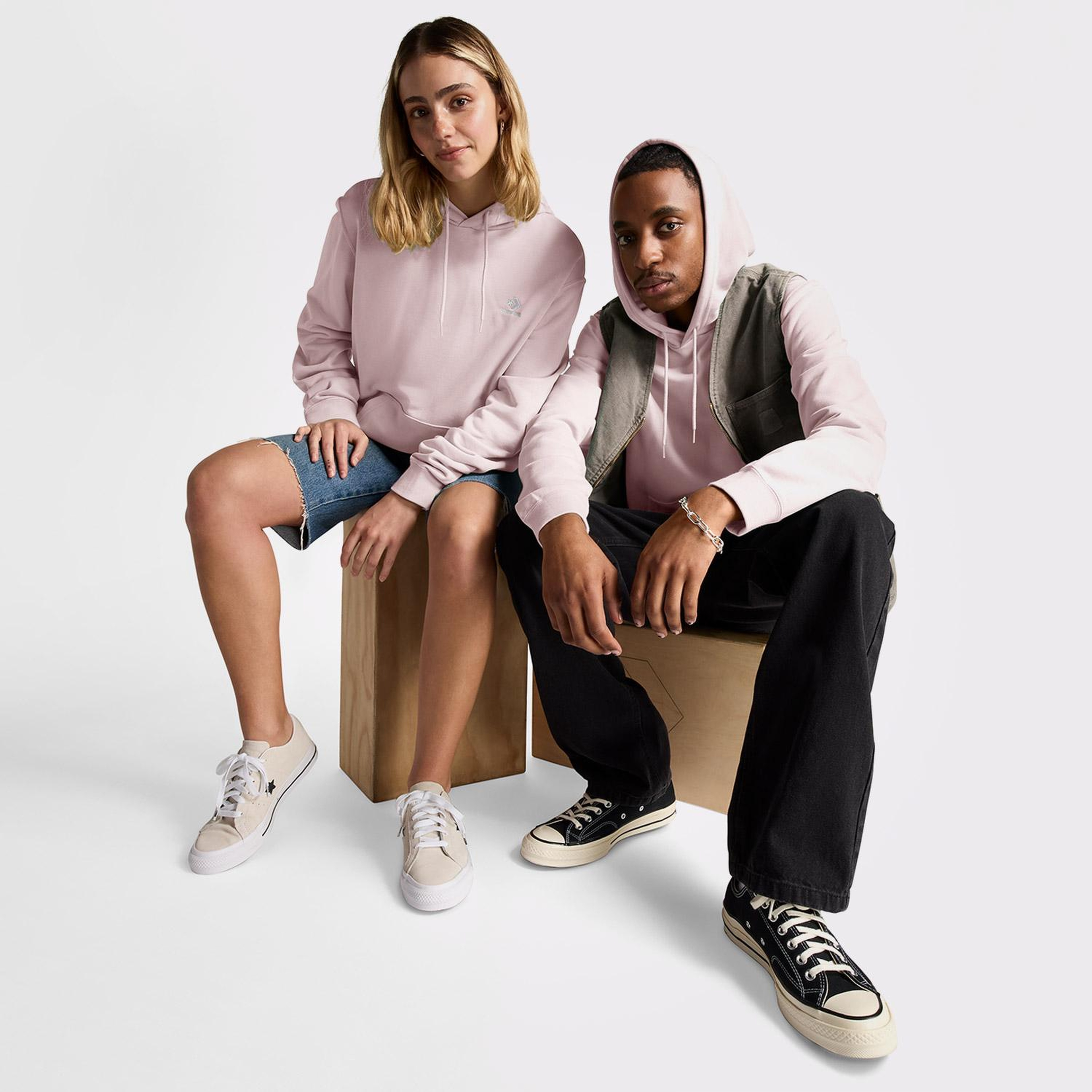 Converse Go-To Unisex Pembe Hoodie