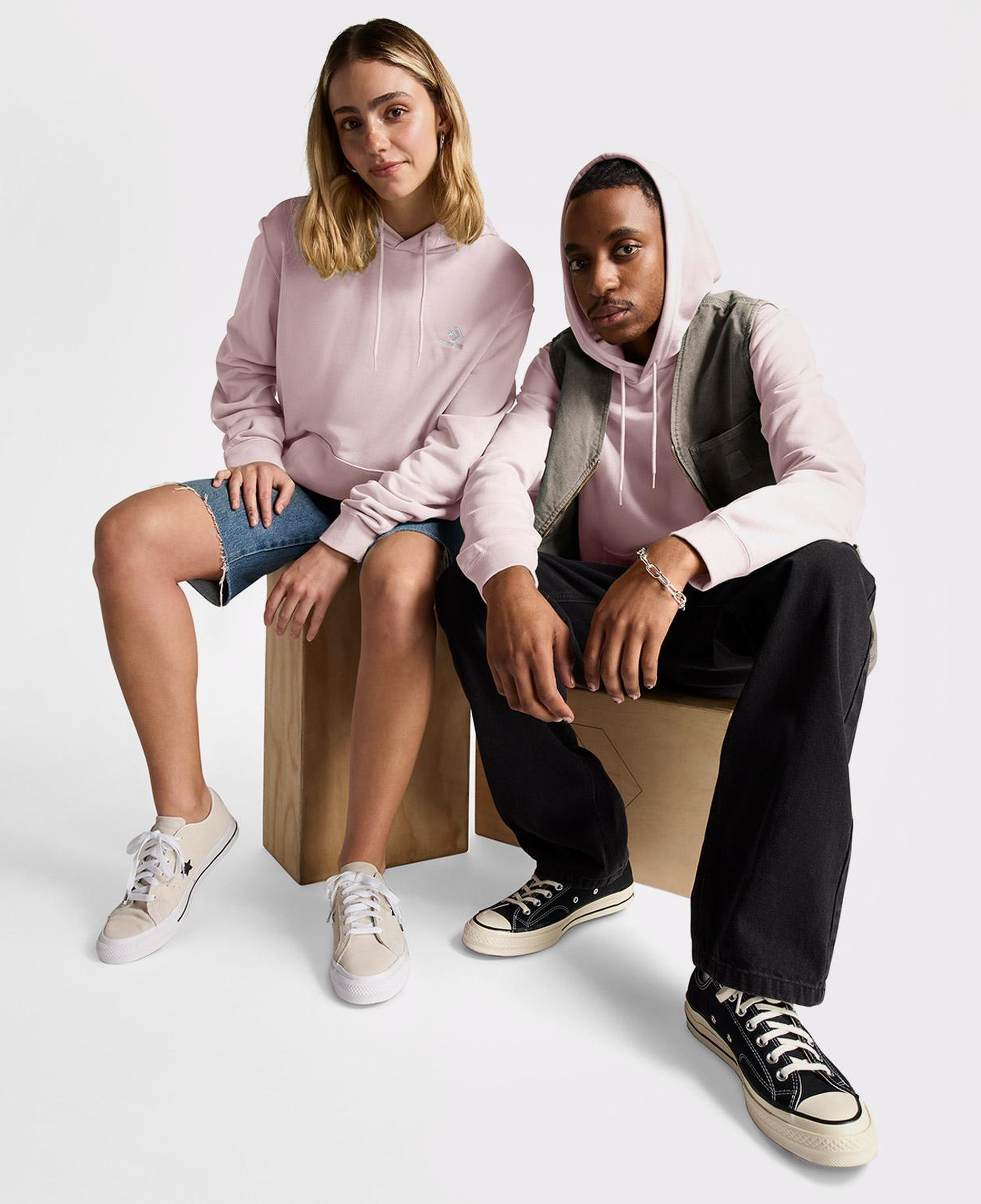 Converse Go-To Unisex Pembe Hoodie