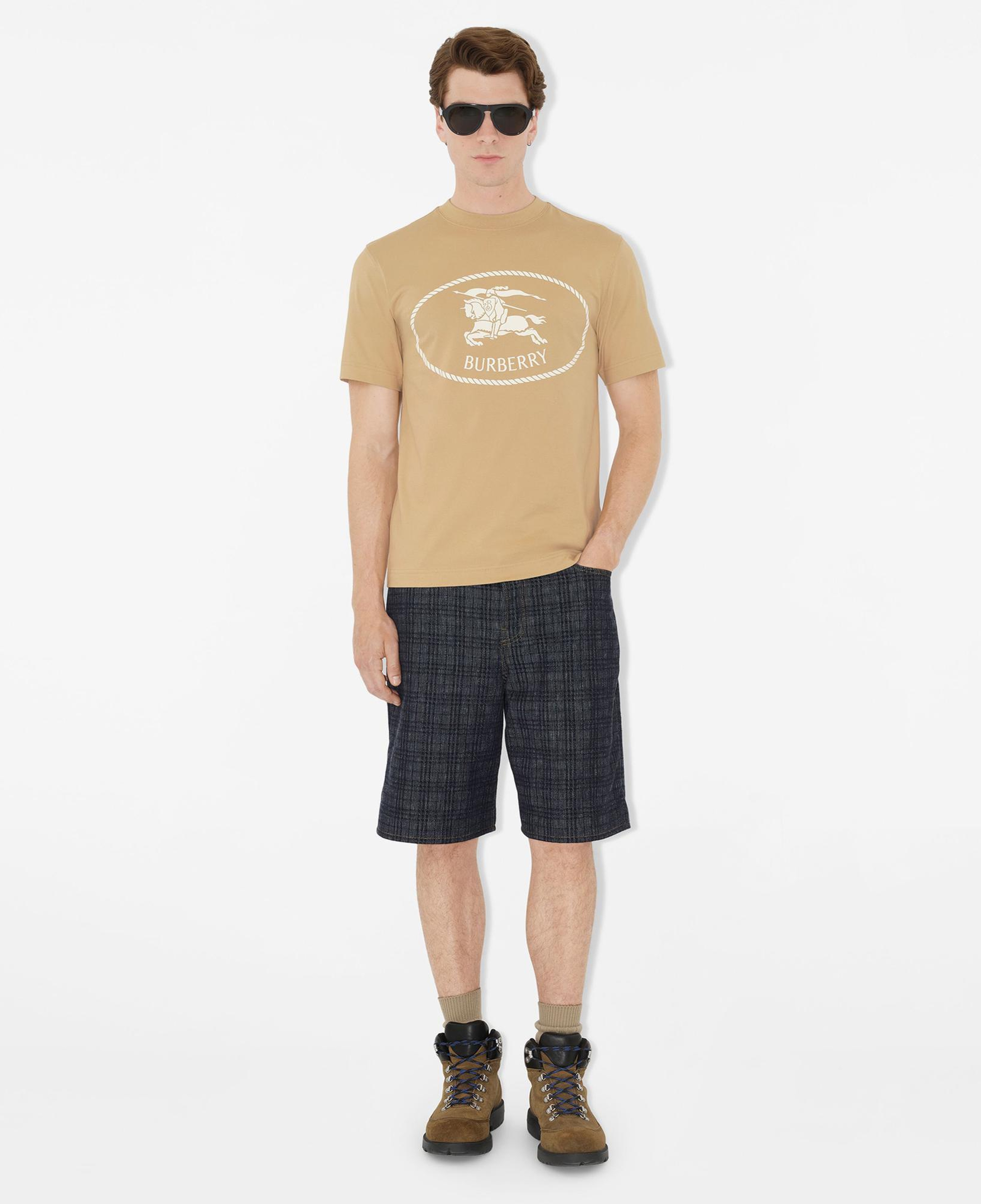 Burberry Knight Stamp Cotton Erkek Bej T-Shirt