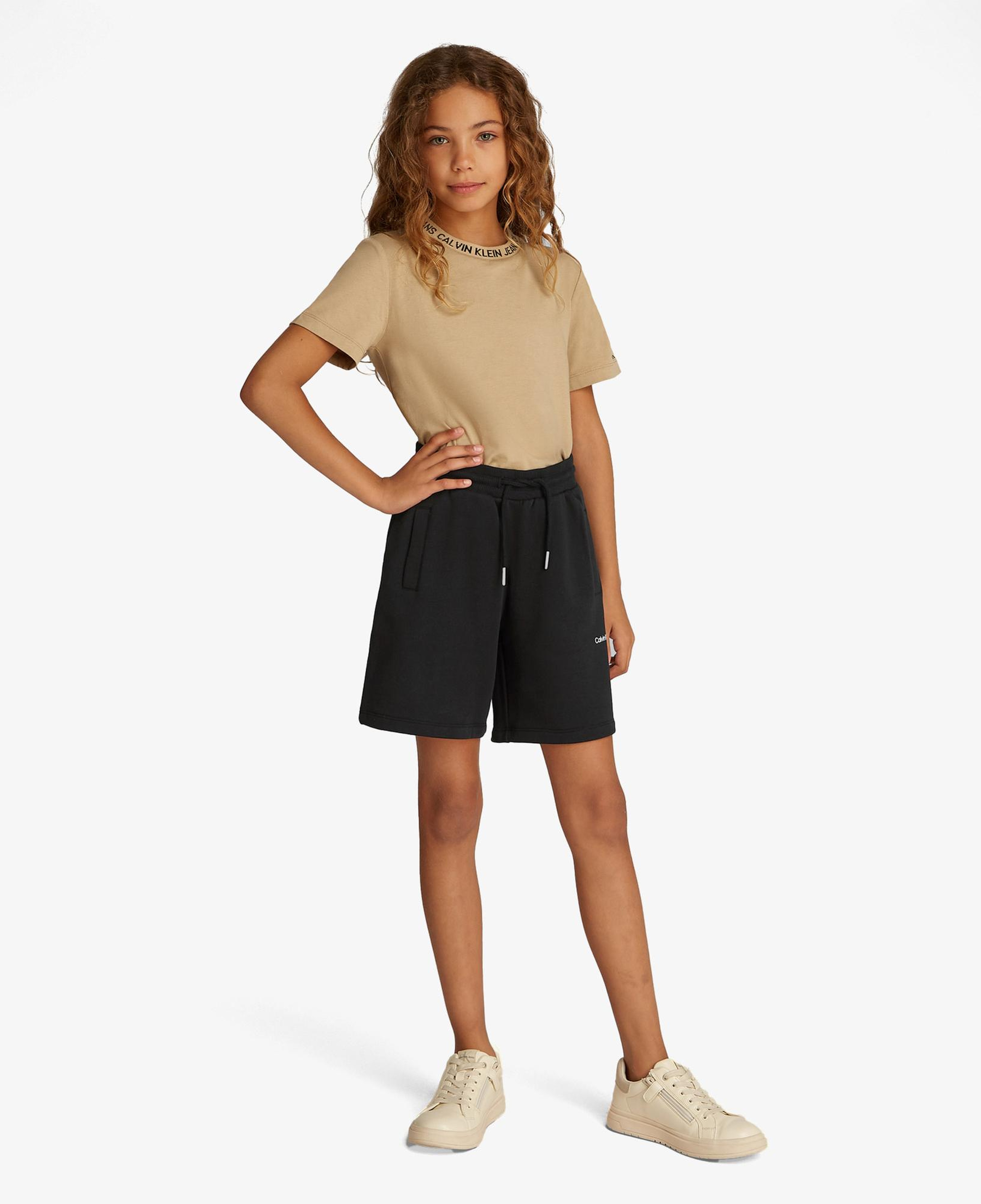 Calvin Klein Çocuk Siyah Şort