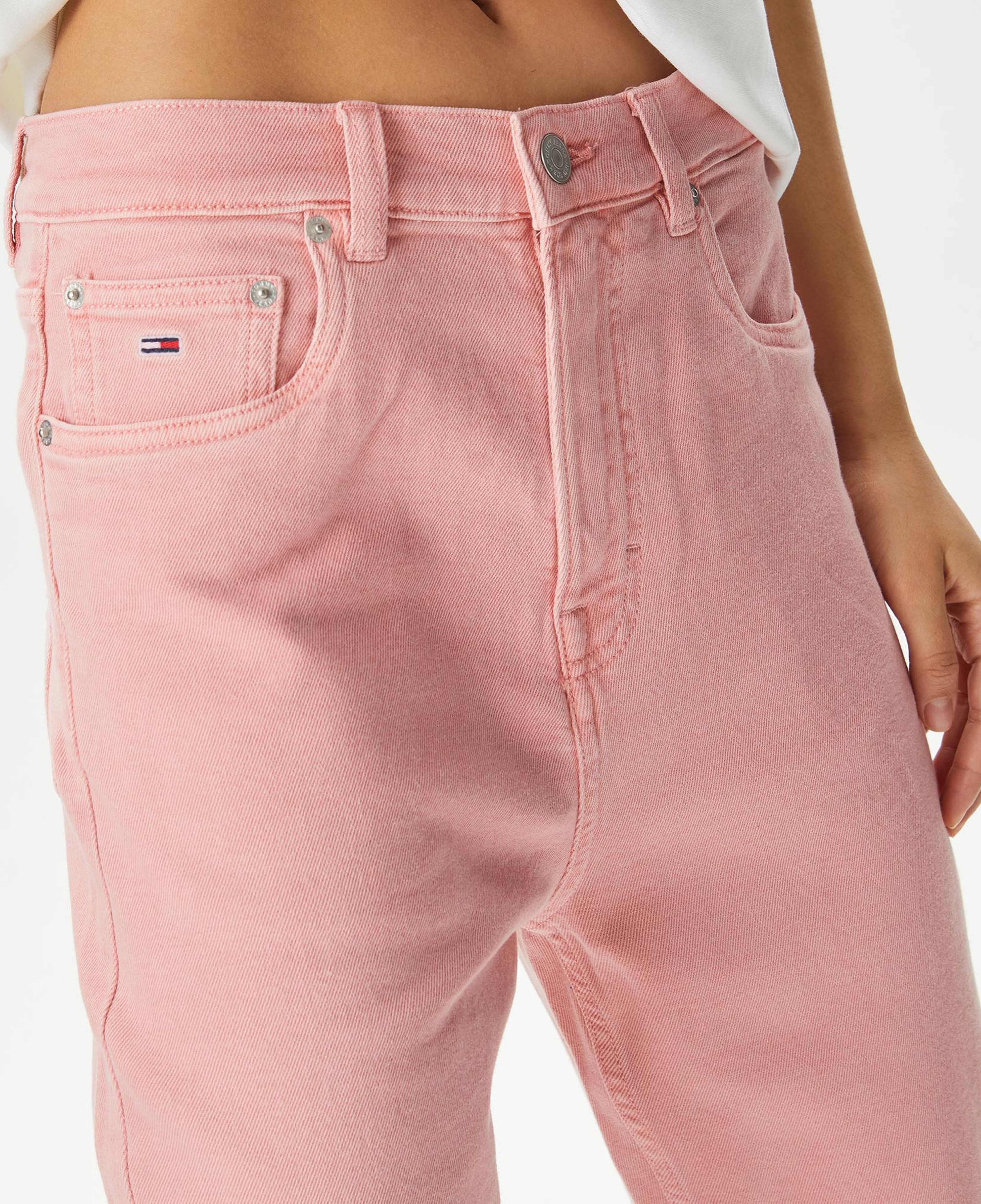 Tommy Jeans Mom Slim Fit Yüksek Bel Kadın Pembe Pantolon