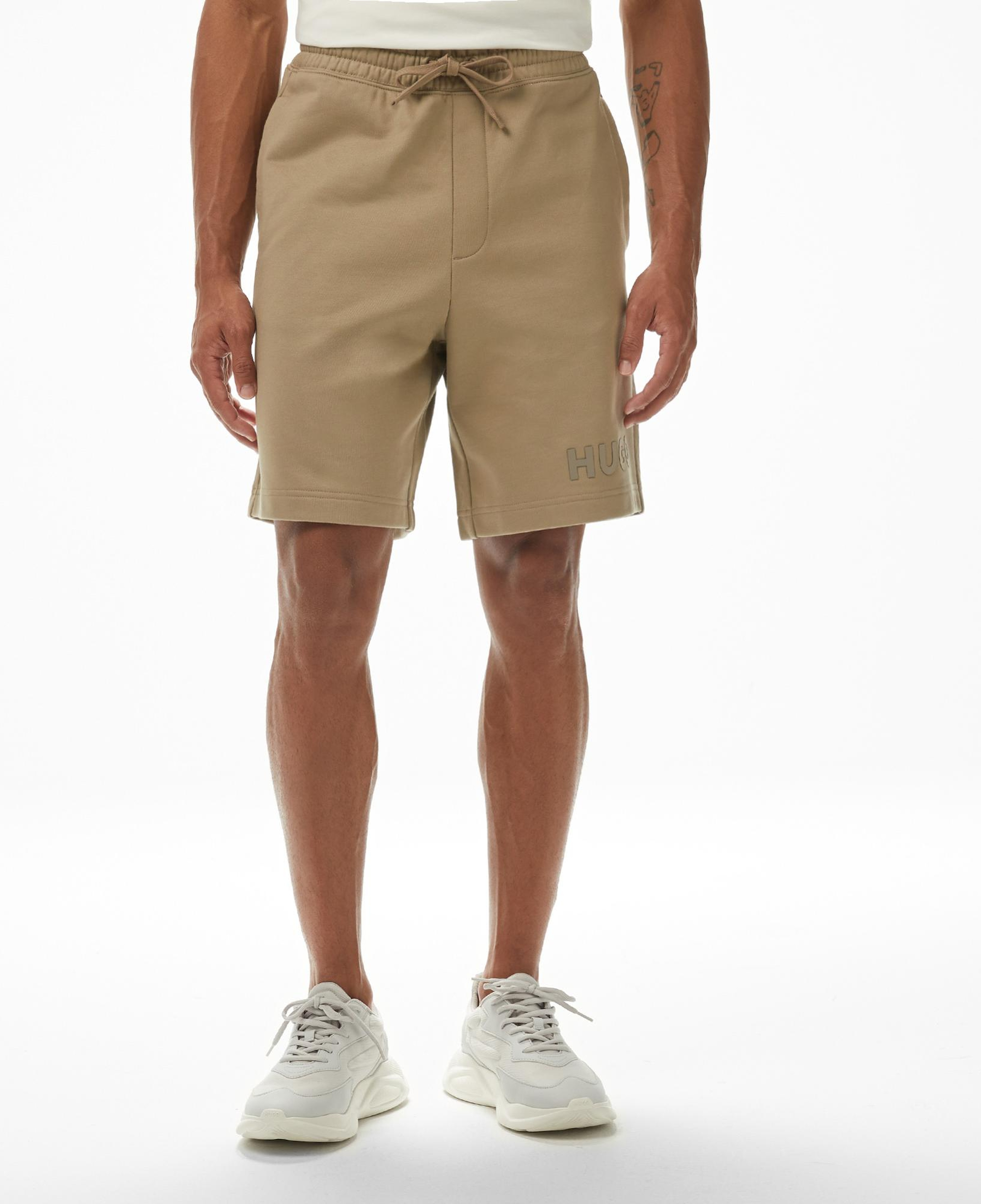 Hugo Dinkoe Erkek Kahverengi Şort