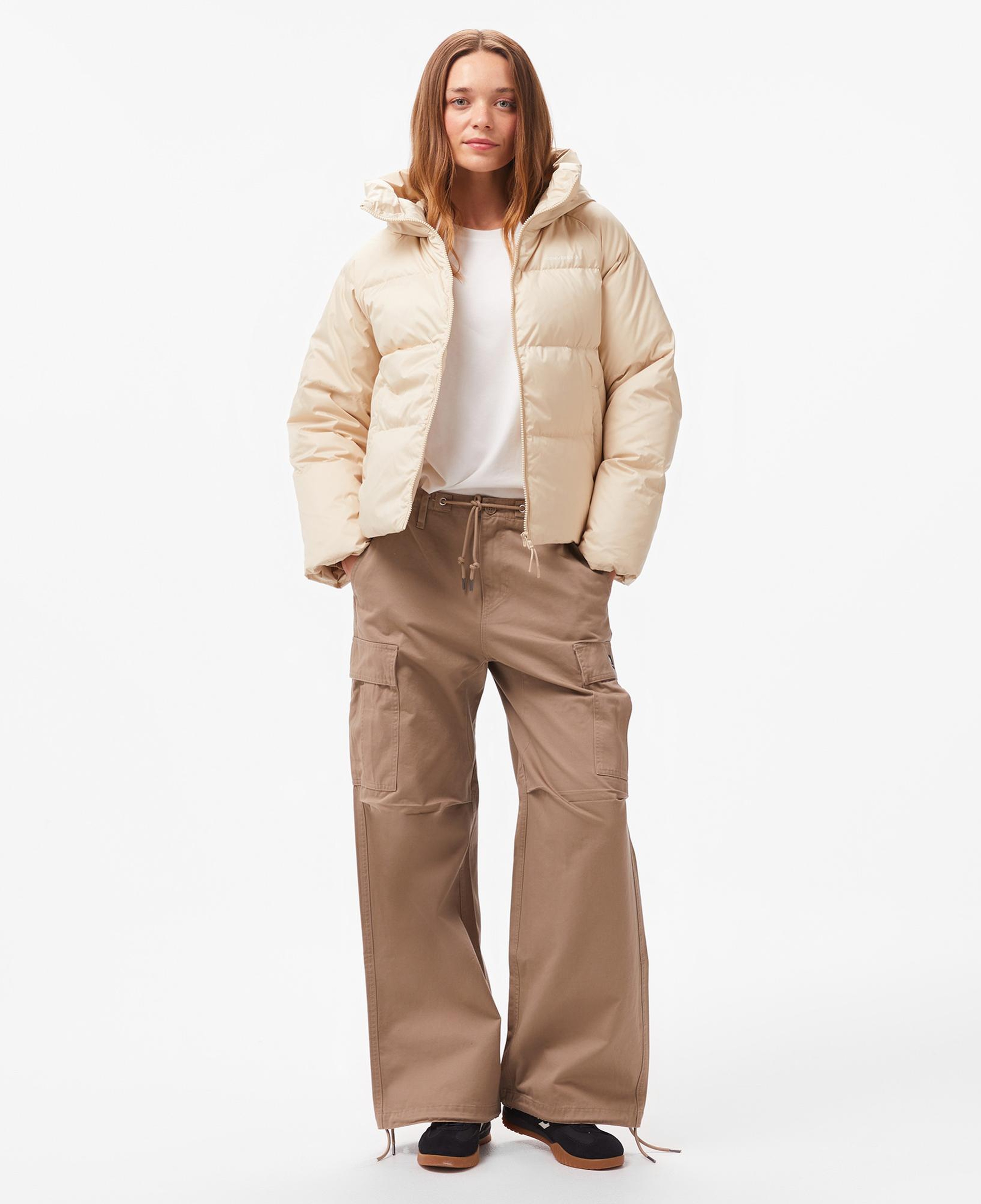 Converse Kadın Kapüşonlu Krem Şişme Mont