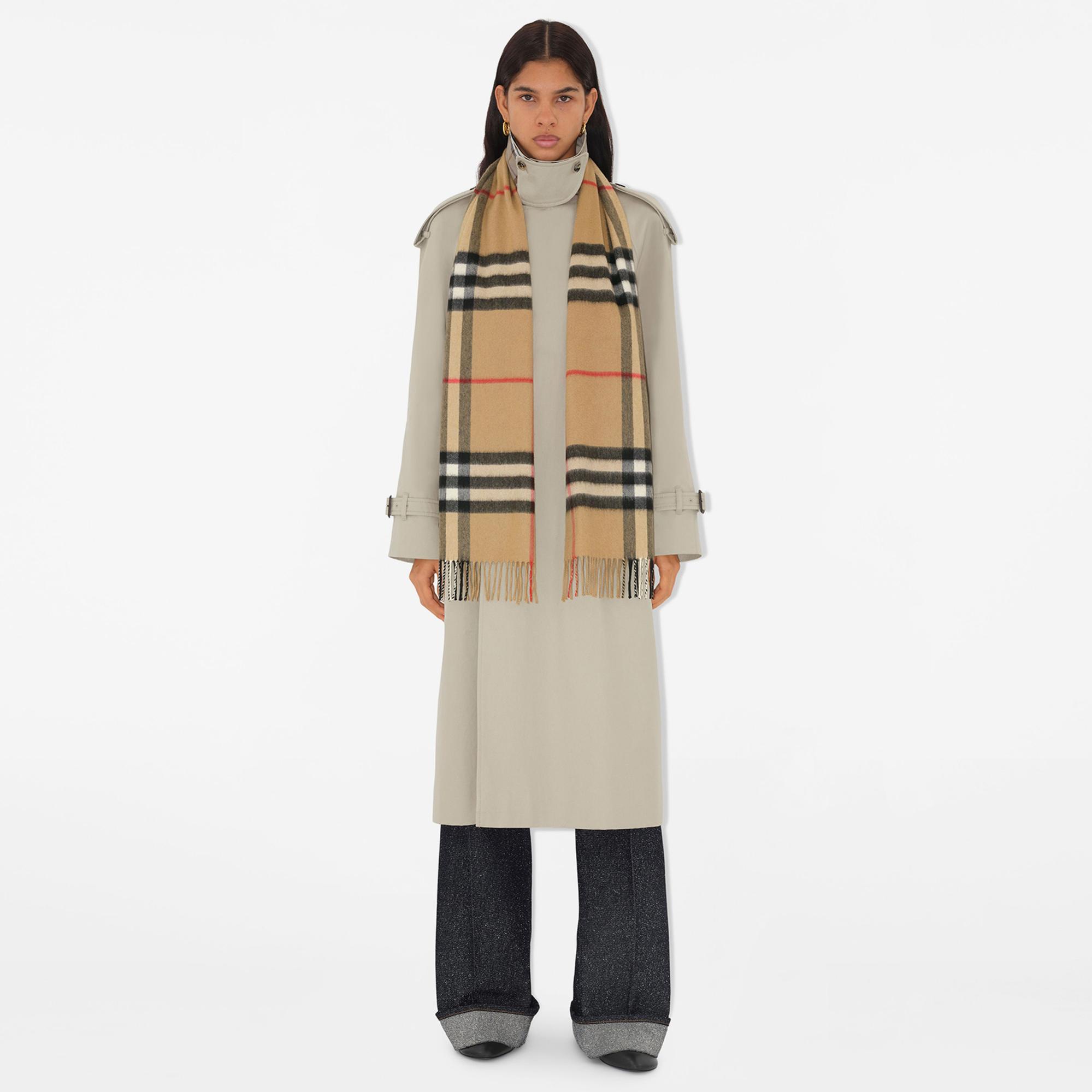 Burberry Check Kaşmir Kadın Bej Atkı
