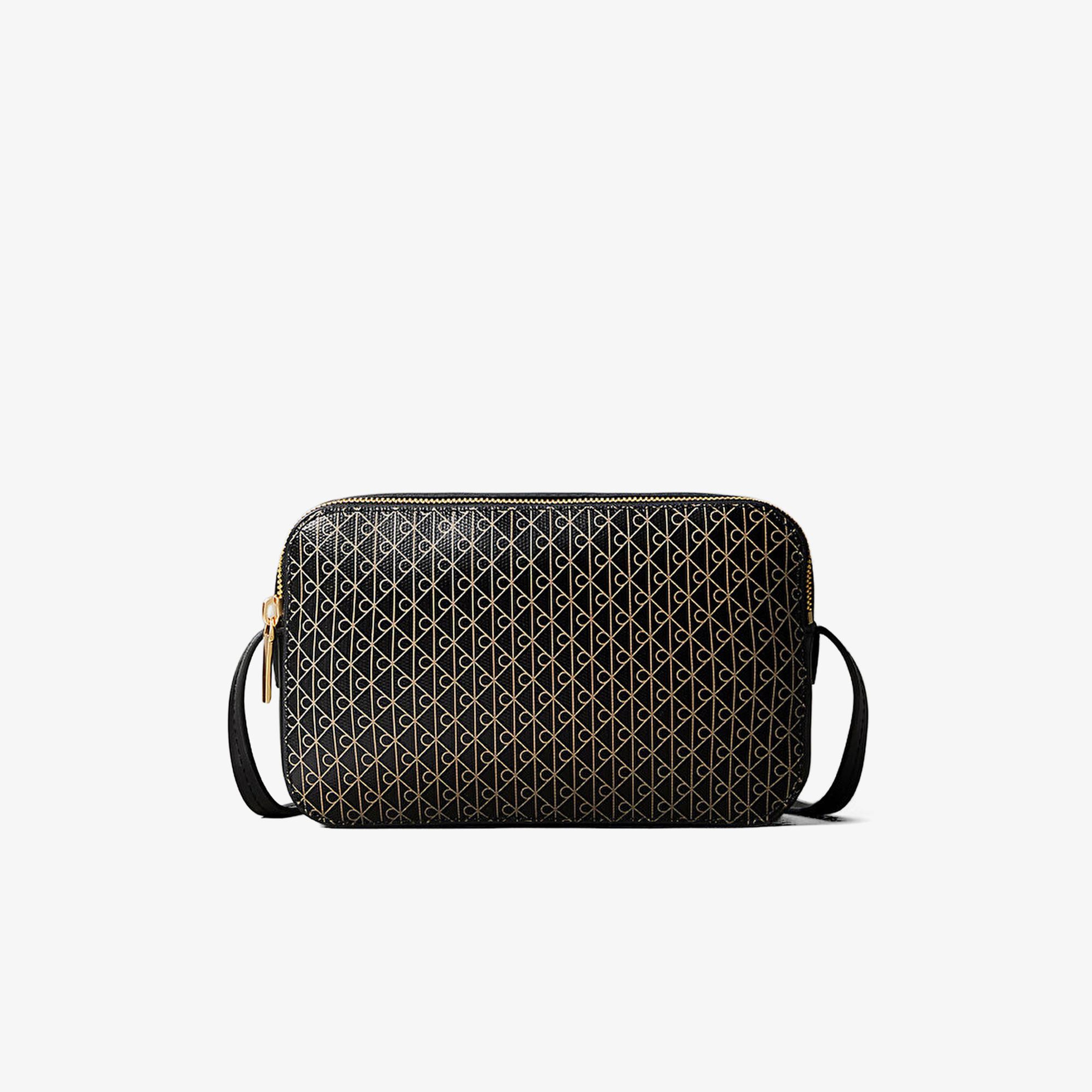 Calvin Klein Emblem Elongated Camera Kadın Siyah Çapraz Çanta