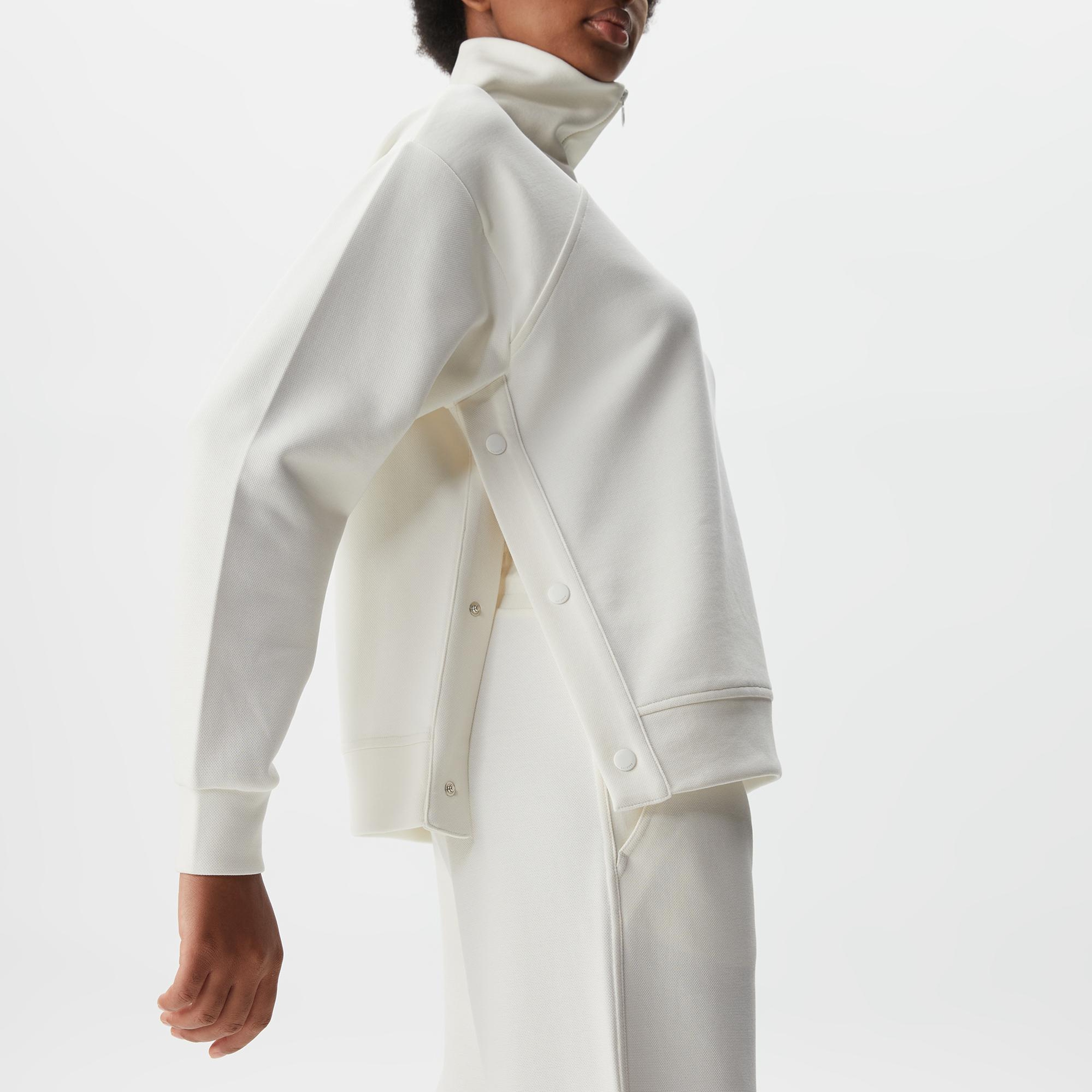 Lacoste Kadın Regular Fit Fermuarlı Dik Yaka Beyaz Sweatshirt