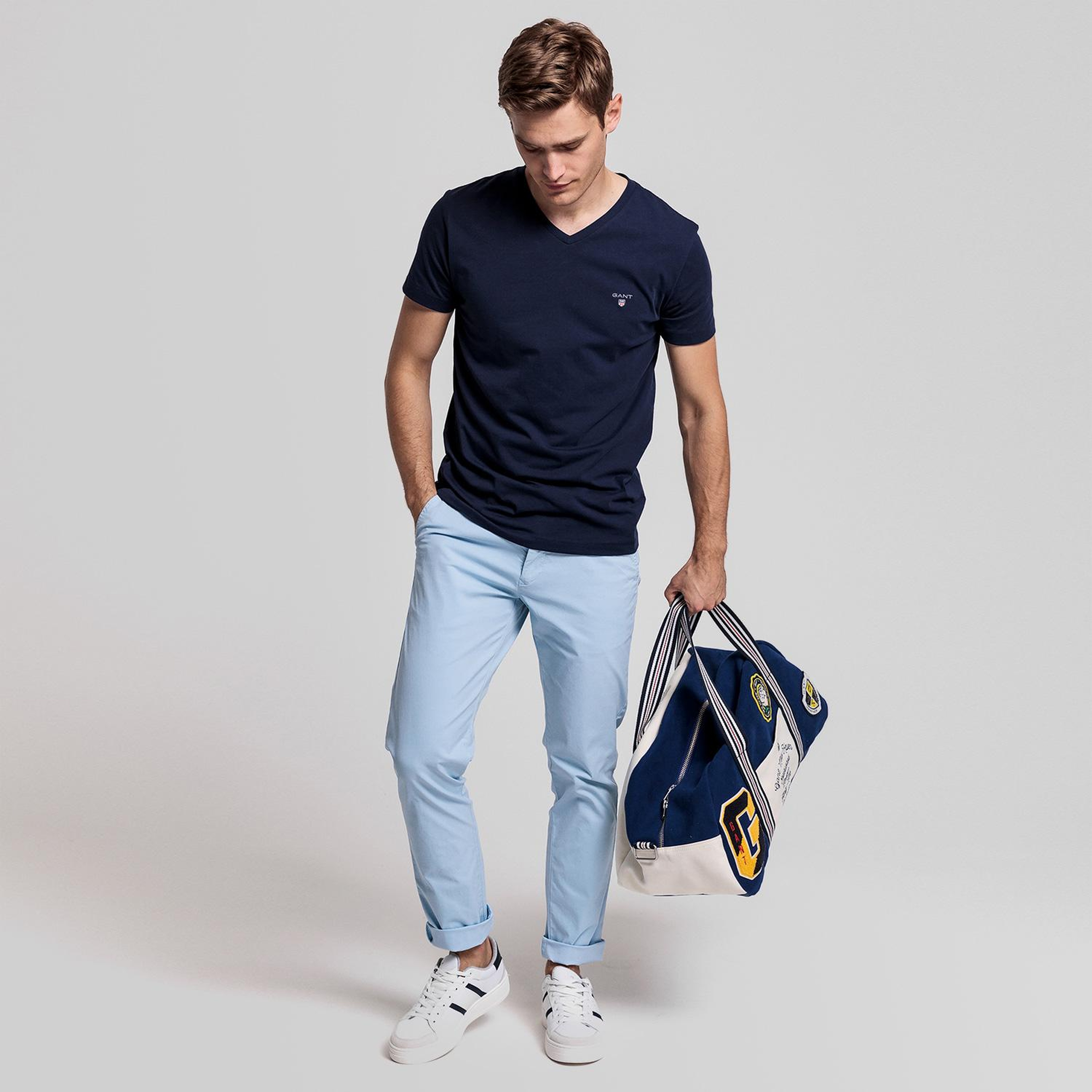 GANT Erkek Lacivert Slim Fit T-Shirt