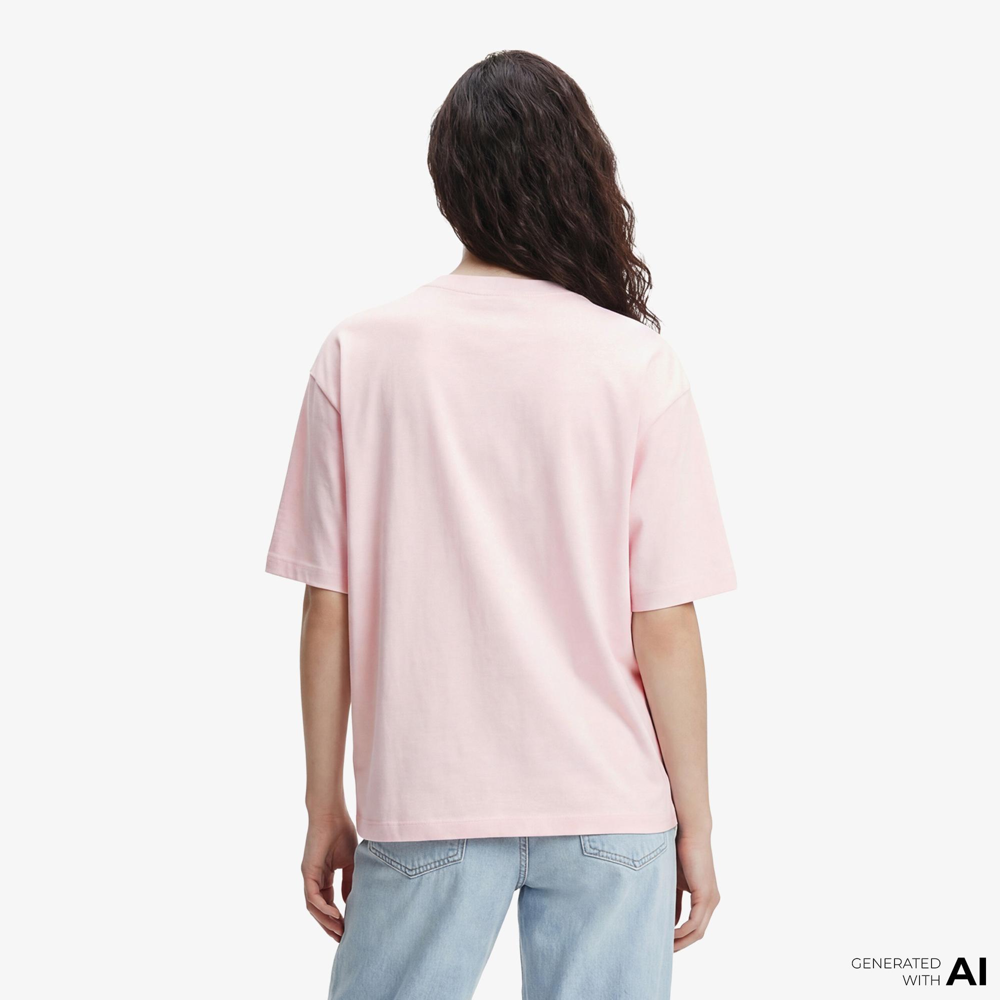 Calvin Klein Relaxed Sequin Logo Kadın Pembe T-Shirt