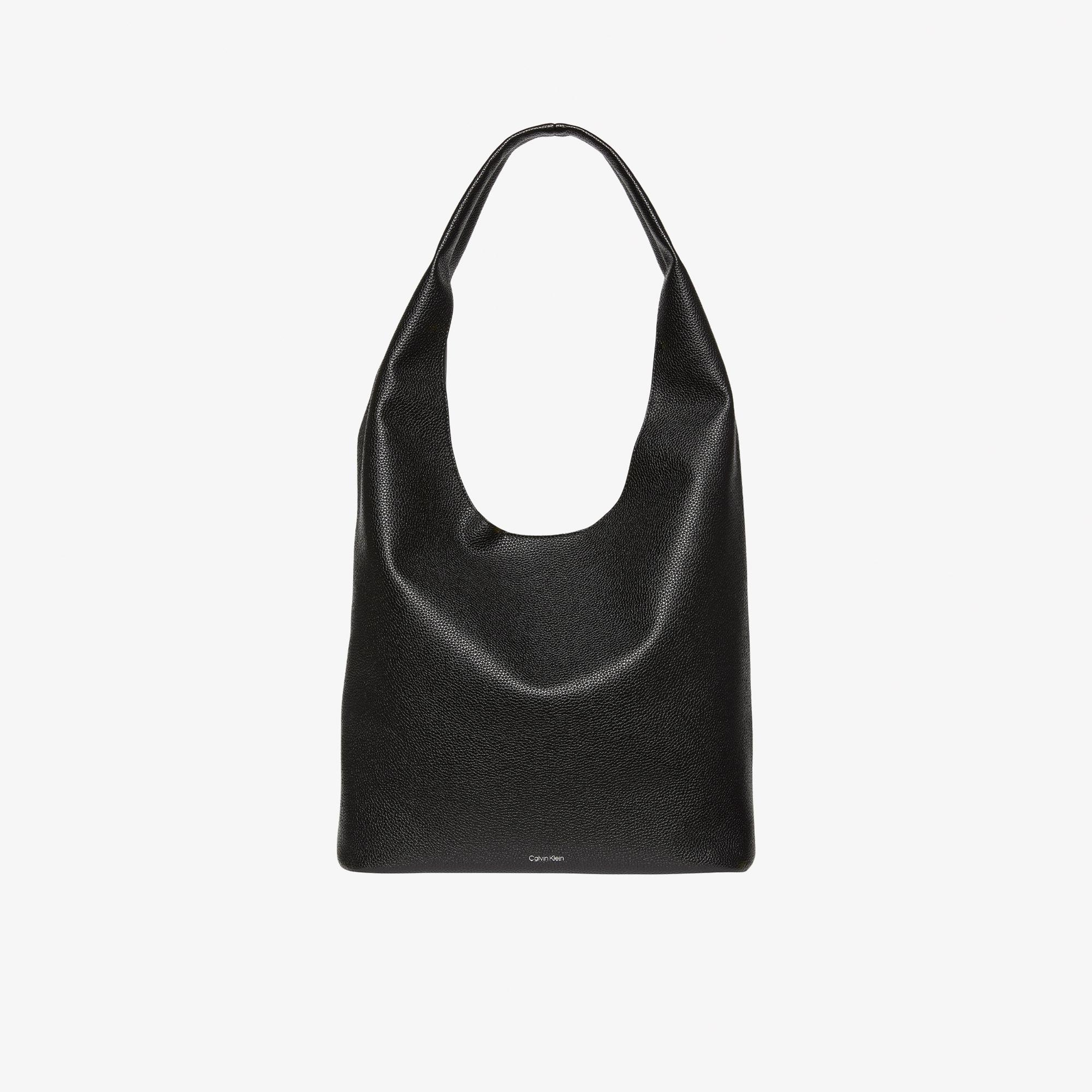 Calvin Klein Slouchy Pebble Medium Kadın Siyah Omuz Çantası