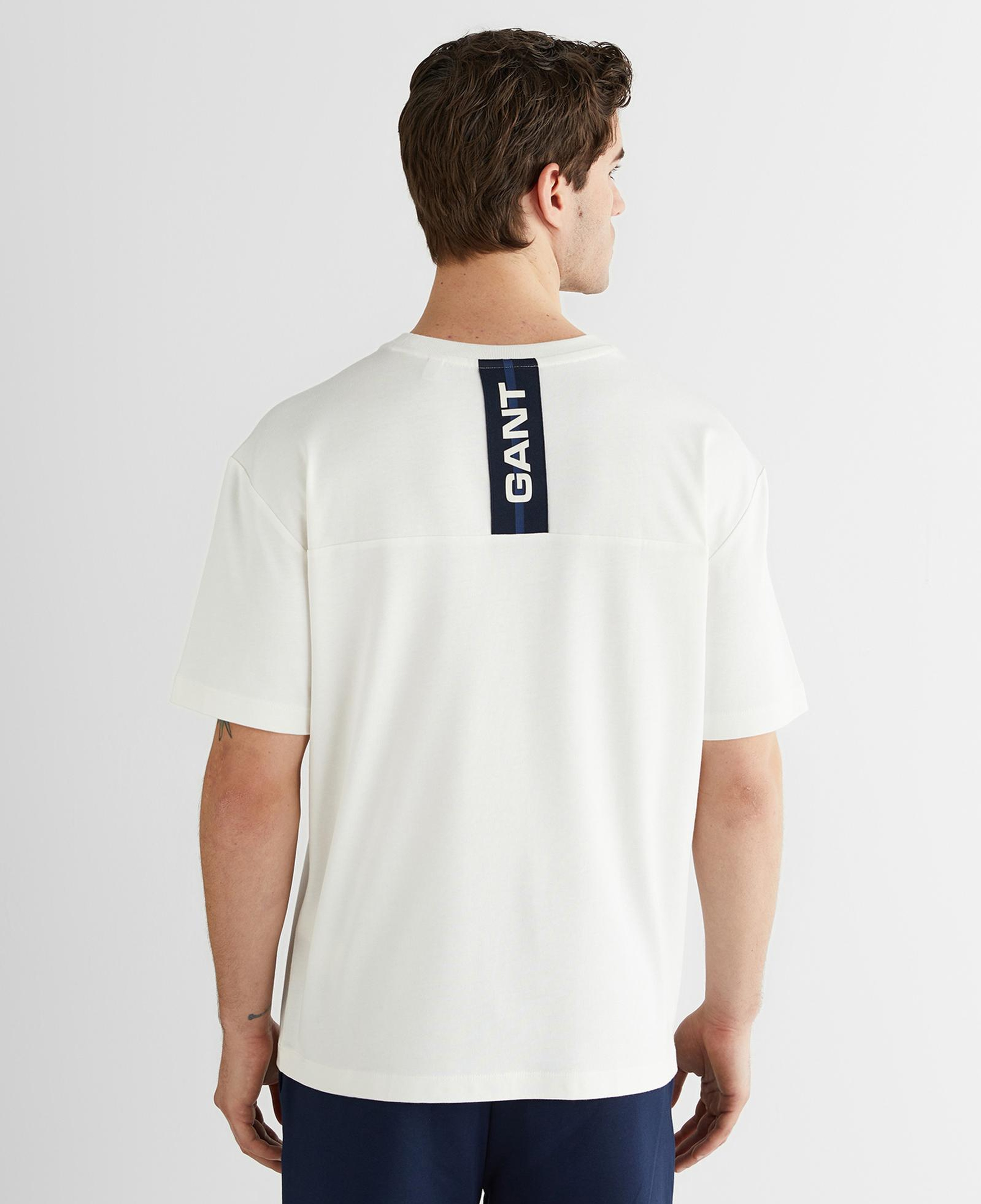 GANT Erkek Beyaz Baskılı Kısa Kollu T-Shirt