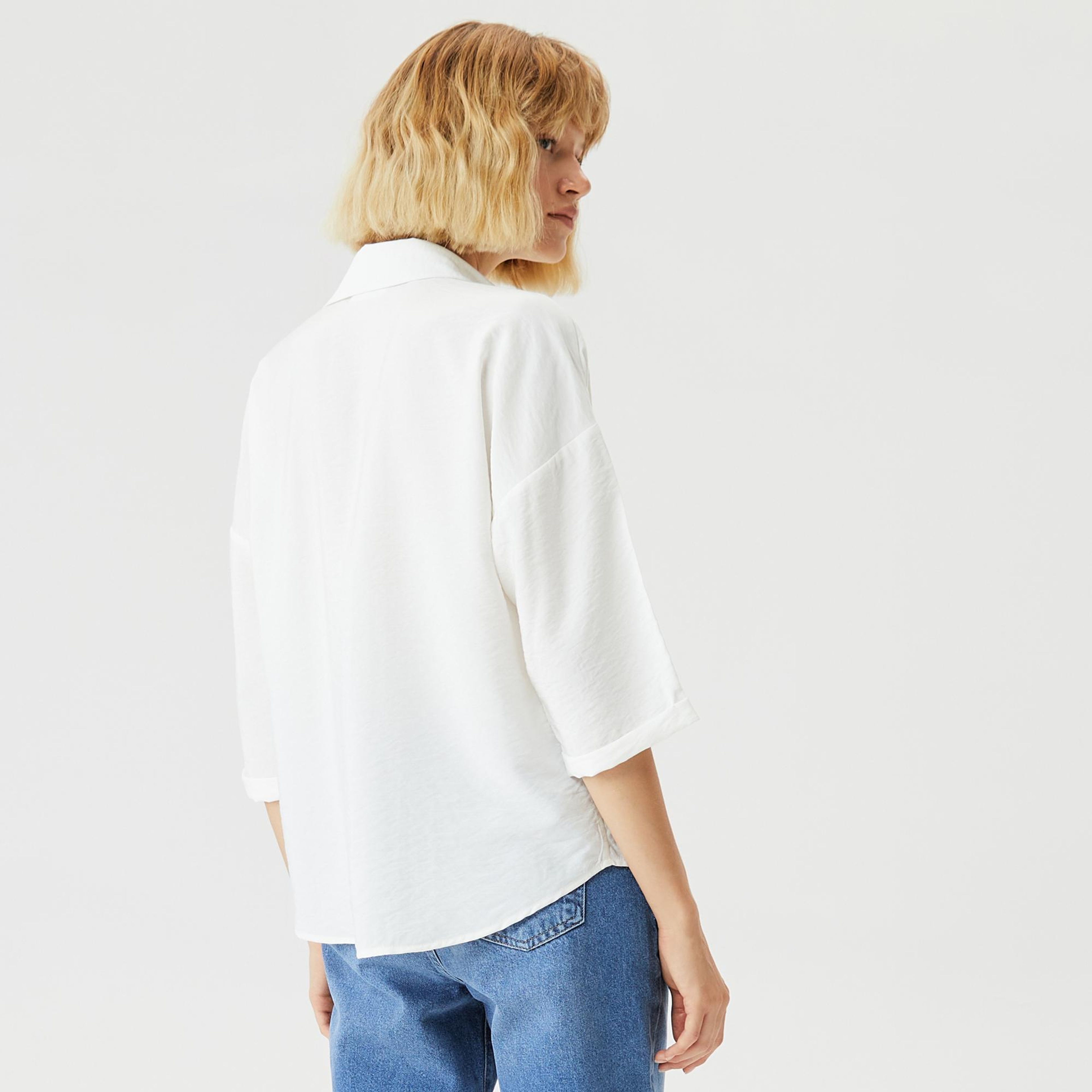 Lacoste Kadın Regular Fit Truvakar Kollu V Yaka Beyaz Bluz