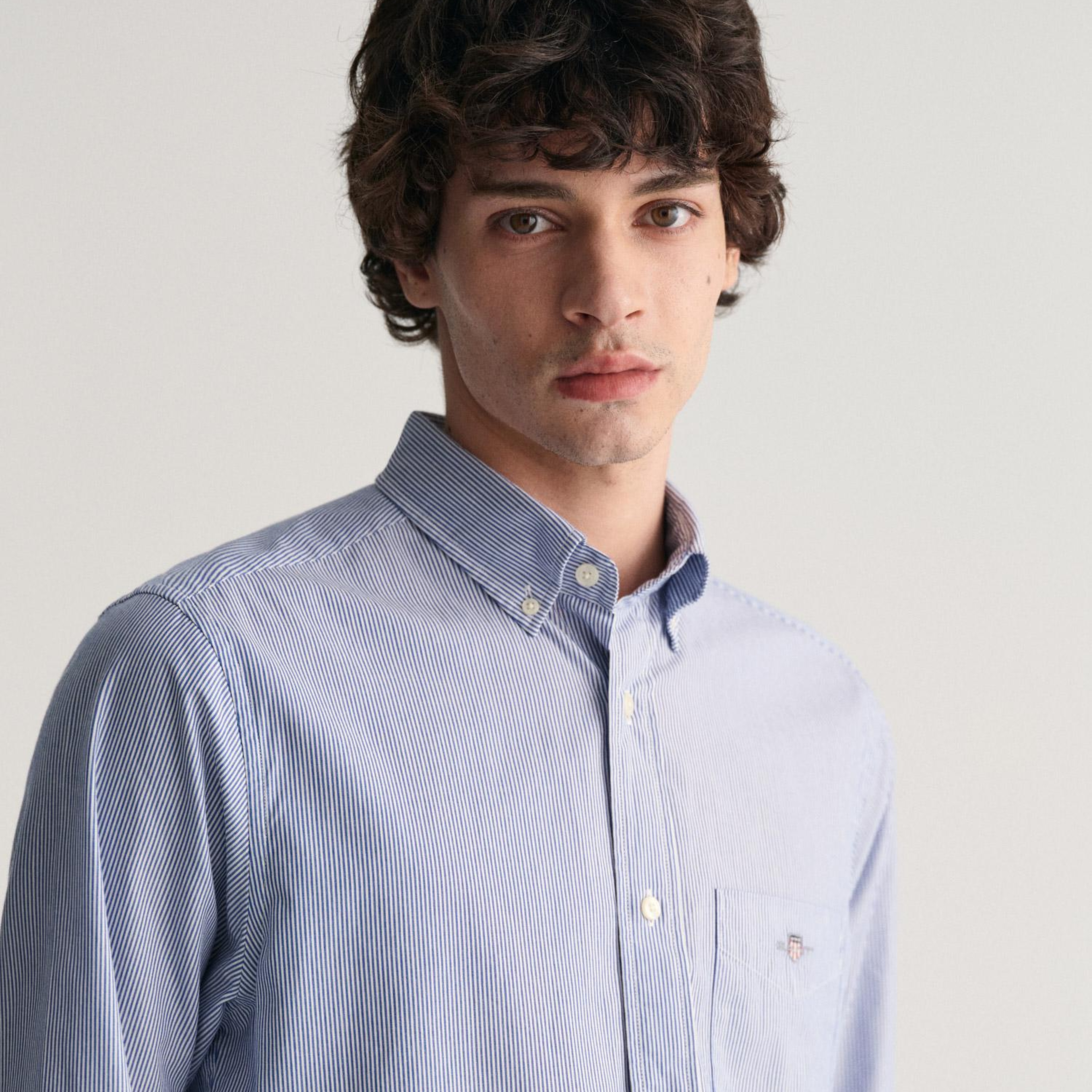 GANT Erkek Mavi Regular Fit Çizgili Düğmeli Yaka Gömlek