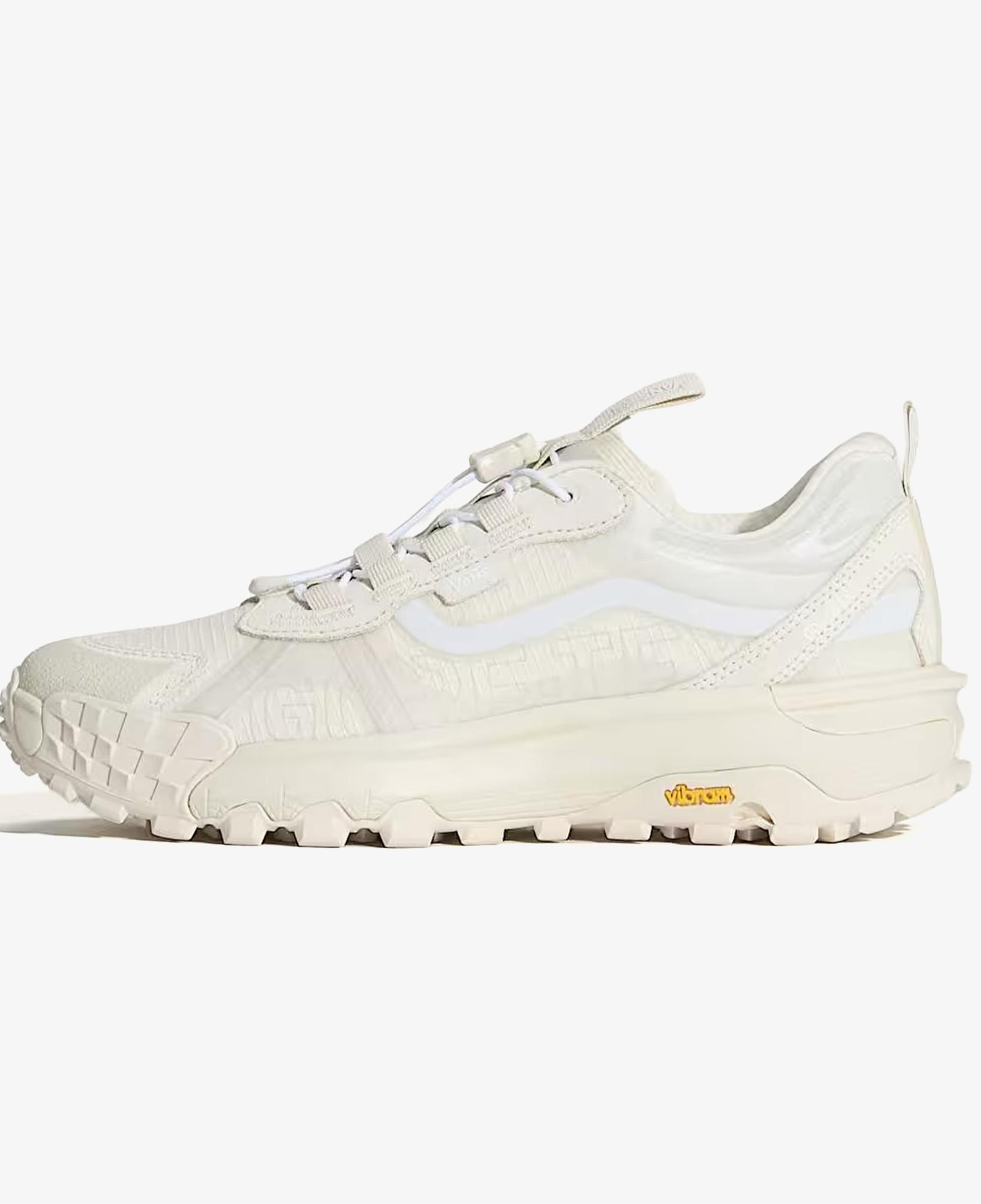 Vans MTE Crosspath XC Gore-Tex Kadın Beyaz Spor Ayakkabı