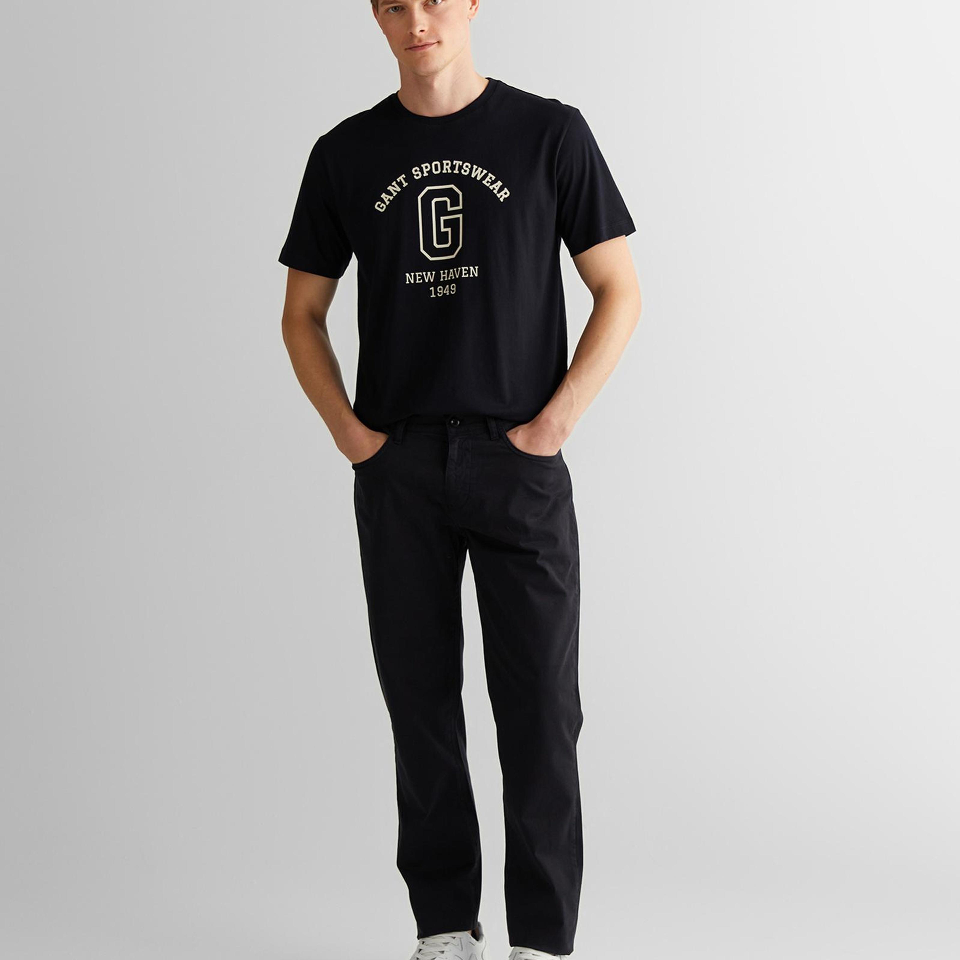 GANT Erkek Siyah Regular Fit Pantolon