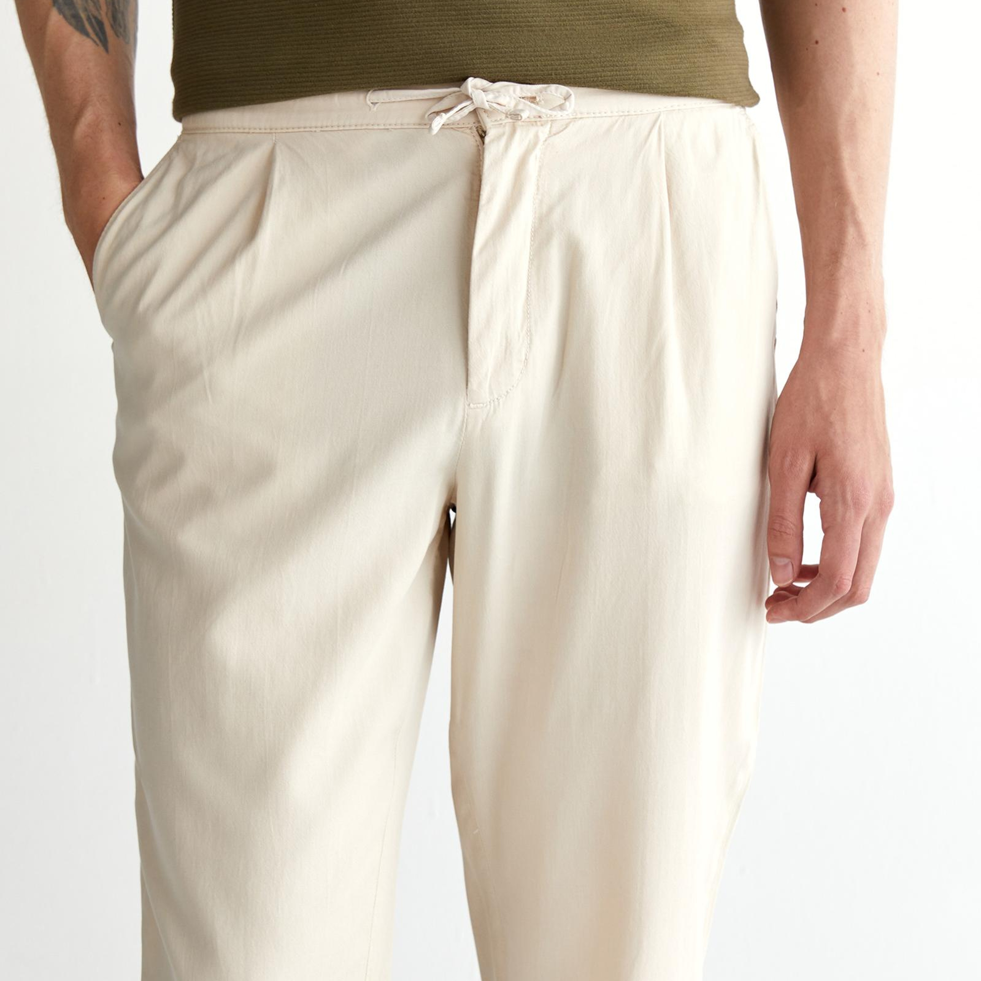 GANT Erkek Krem Jogger Fit Pantolon