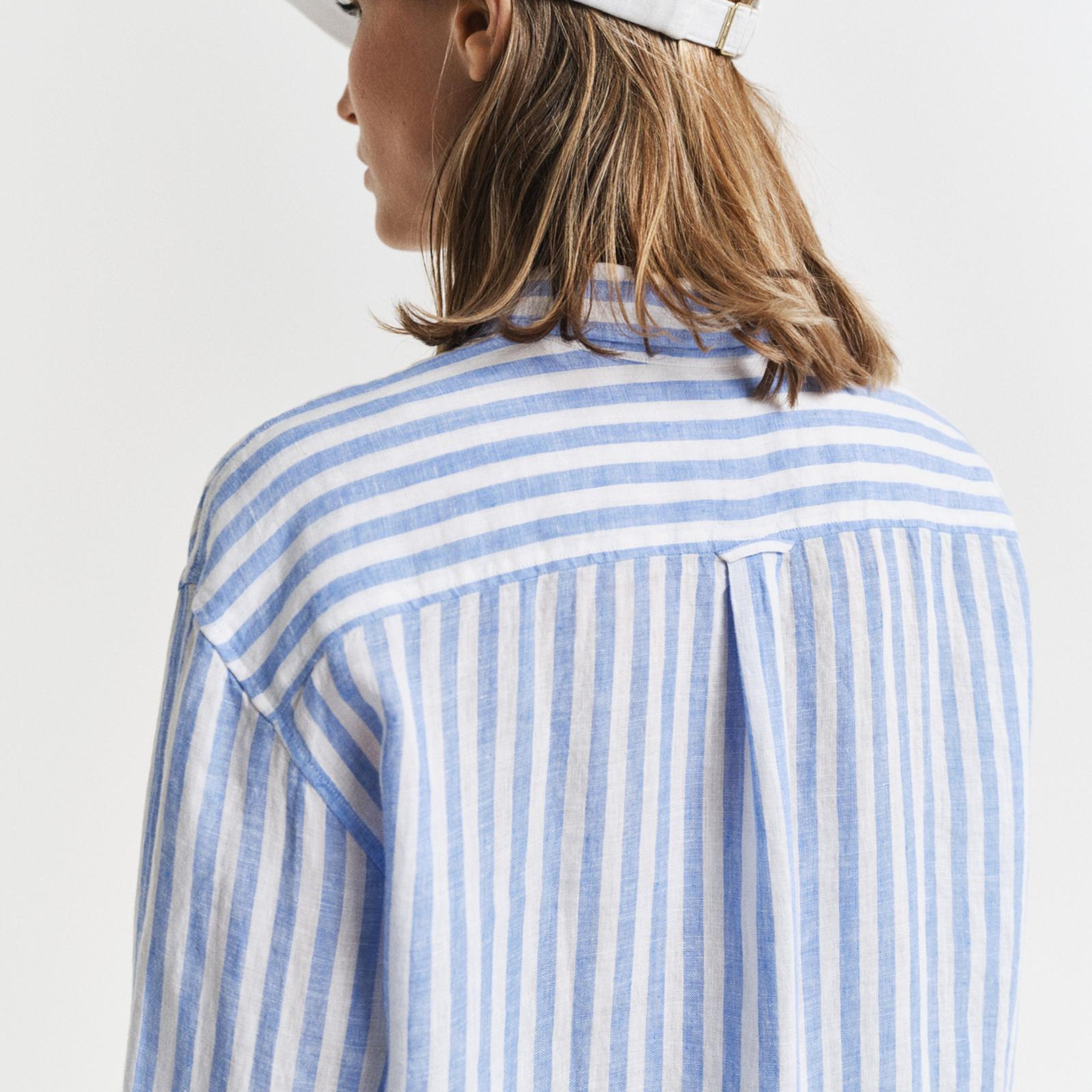 GANT Kadın Mavi Relaxed Fit Klasik Yaka Çizgili Gömlek