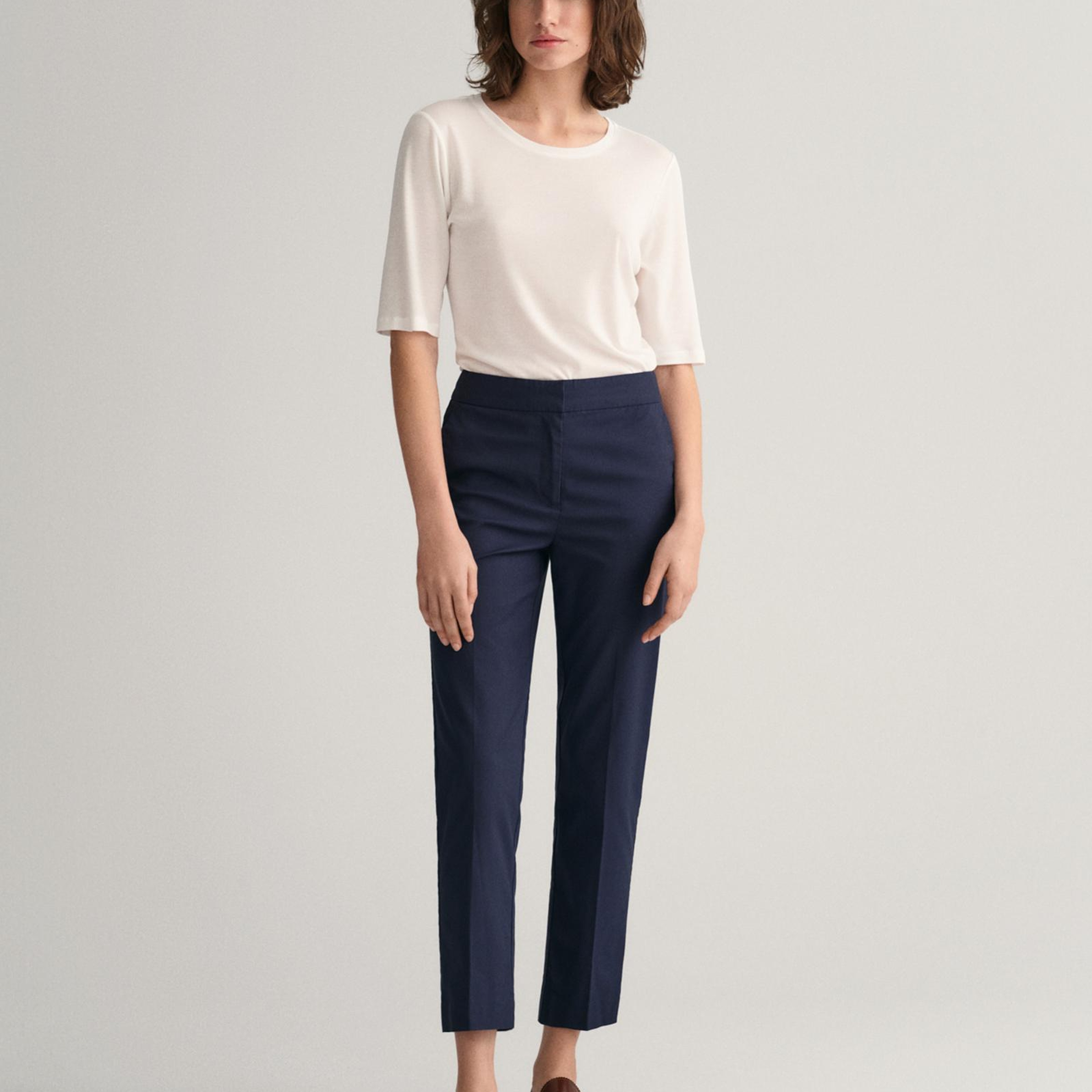 GANT Kadın Lacivert Slim Fit Pantolon