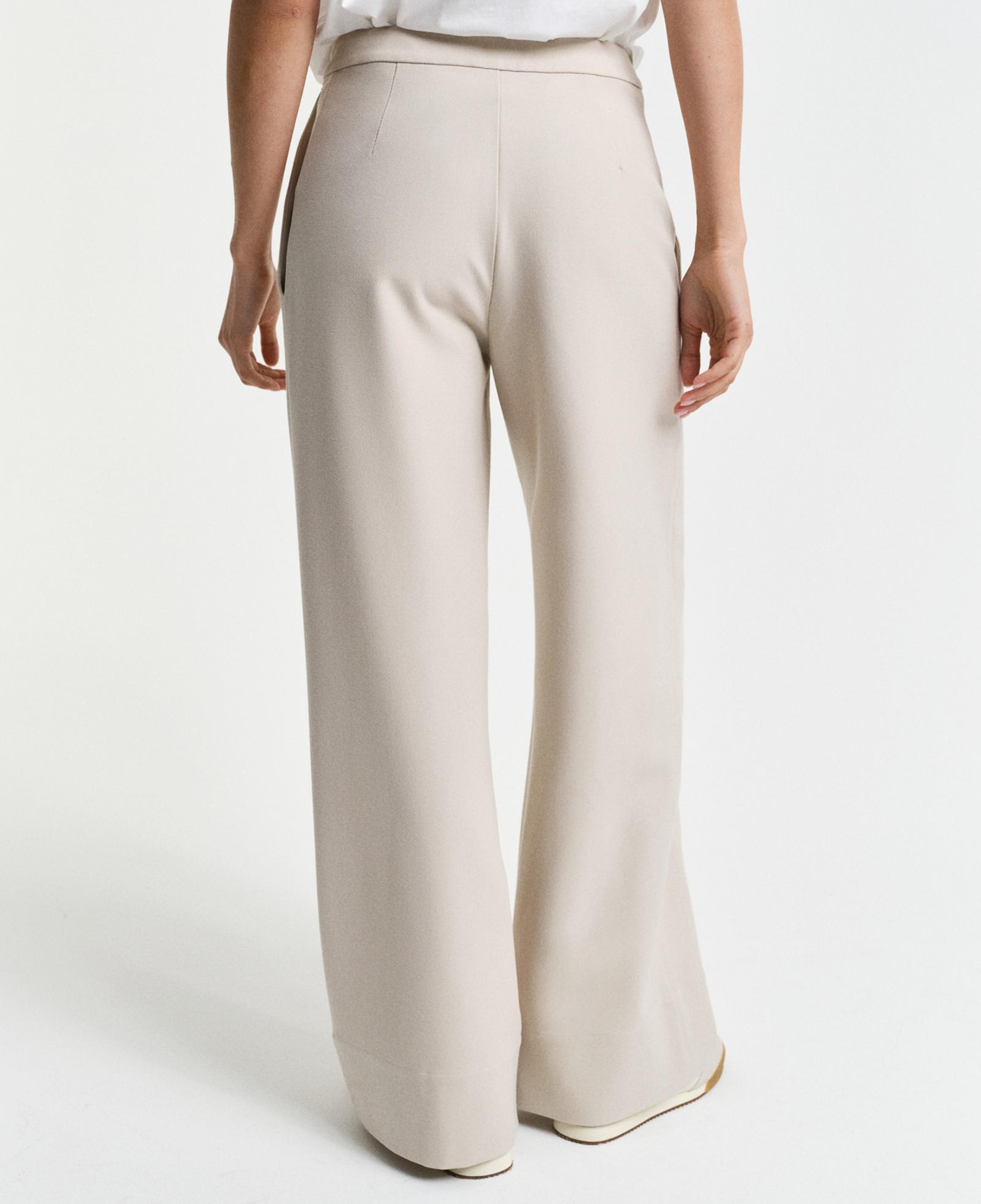 GANT Kadın Bej Straight Fit Pantolon