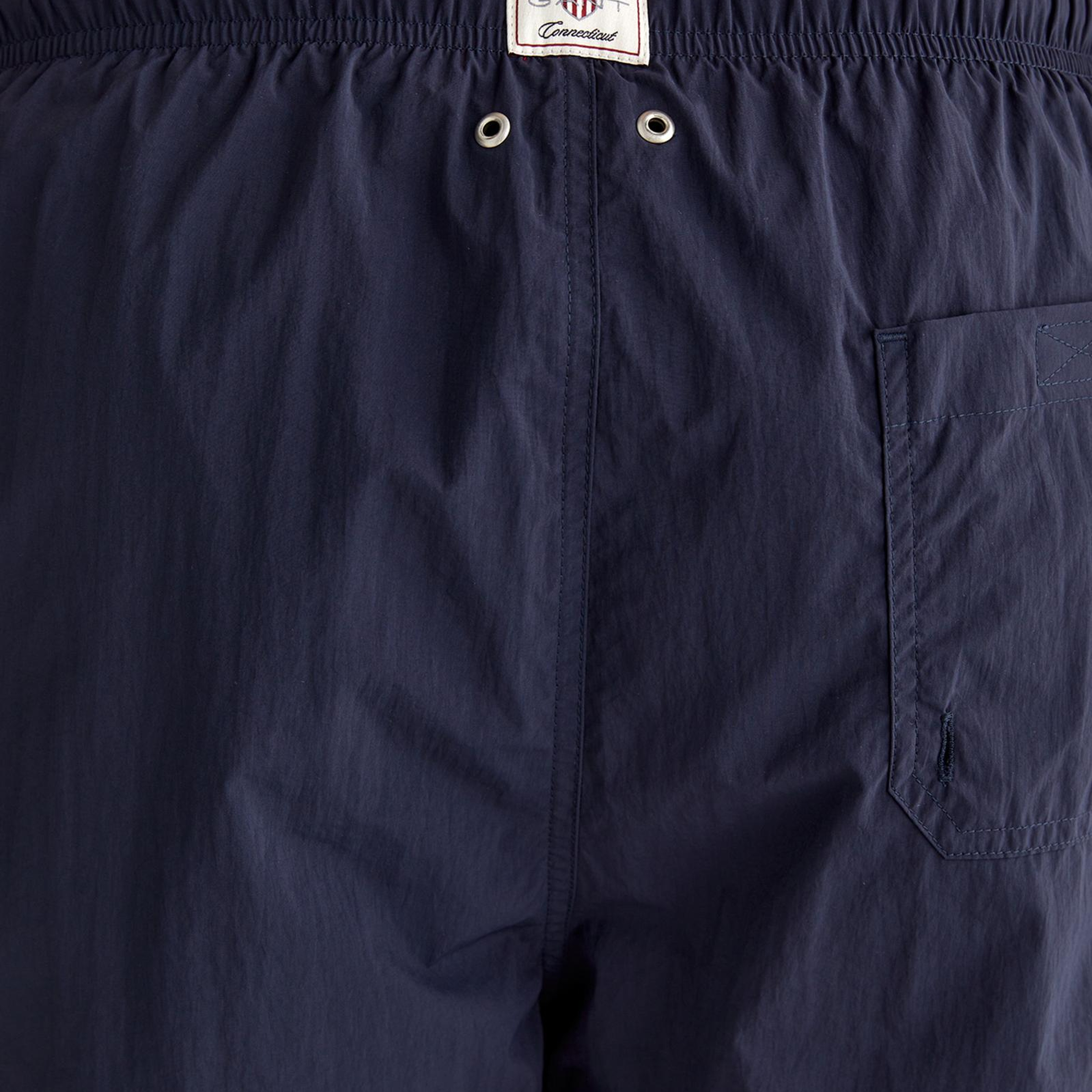 GANT Erkek Lacivert Regular Fit Logolu Mayo Şort