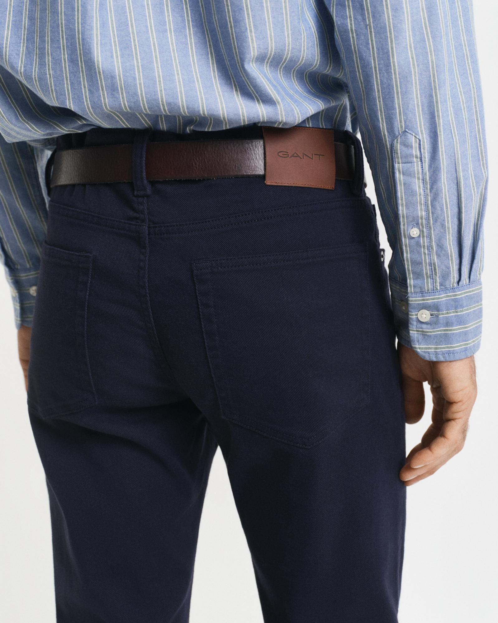 GANT Erkek Lacivert Regular Fit Soft Twill Jean