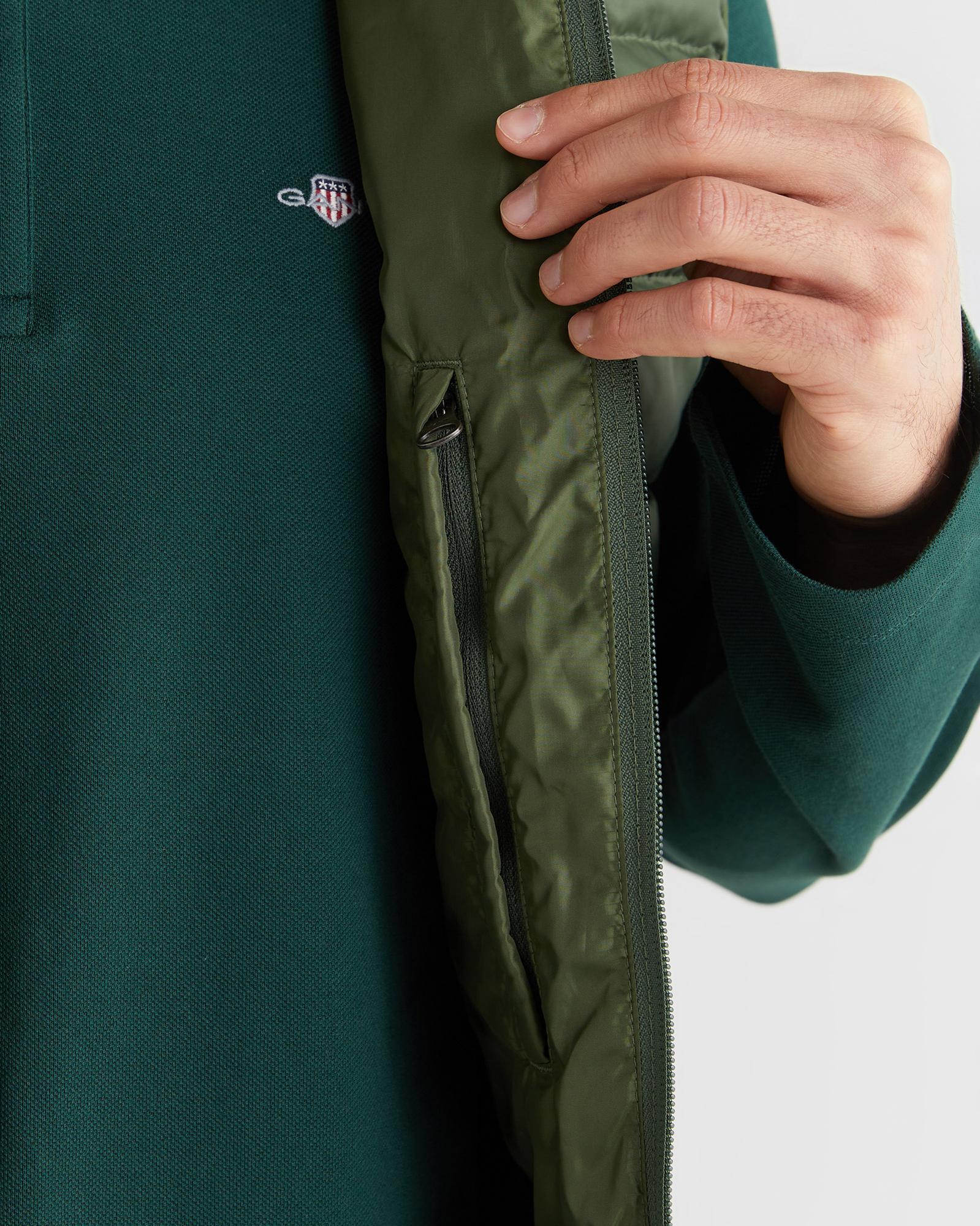 GANT Erkek Yeşil Regular Fit Dik Yaka Kaz Tüyü Yelek