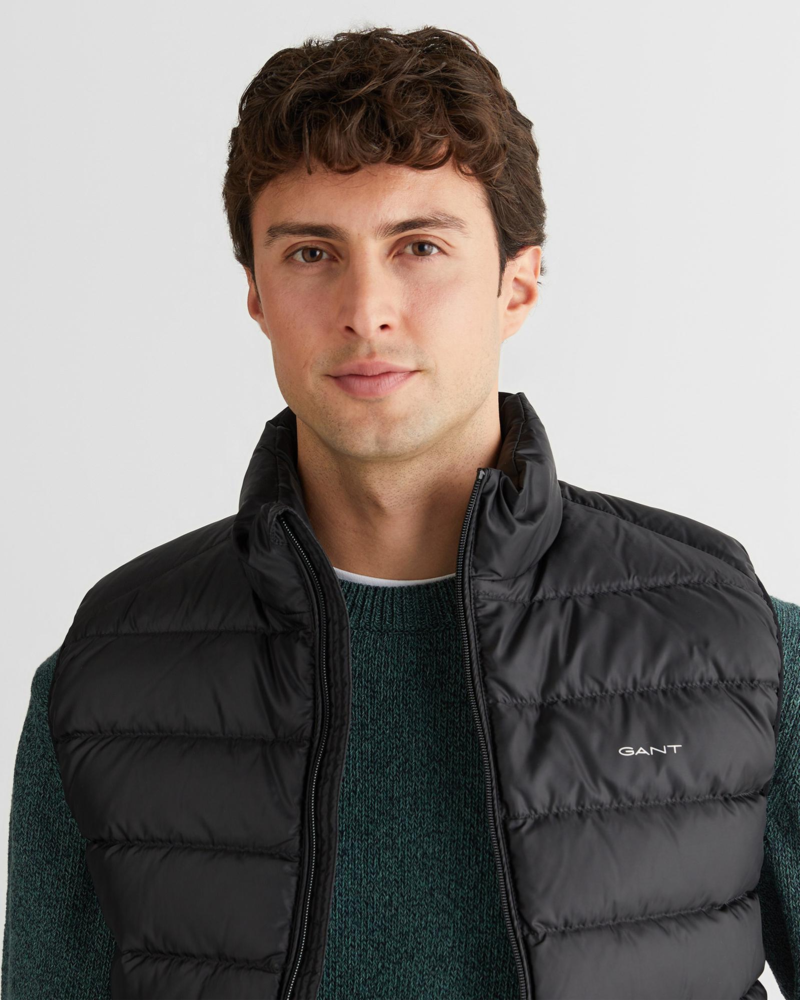 GANT Erkek Siyah Regular Fit Dik Yaka Kaz Tüyü Yelek