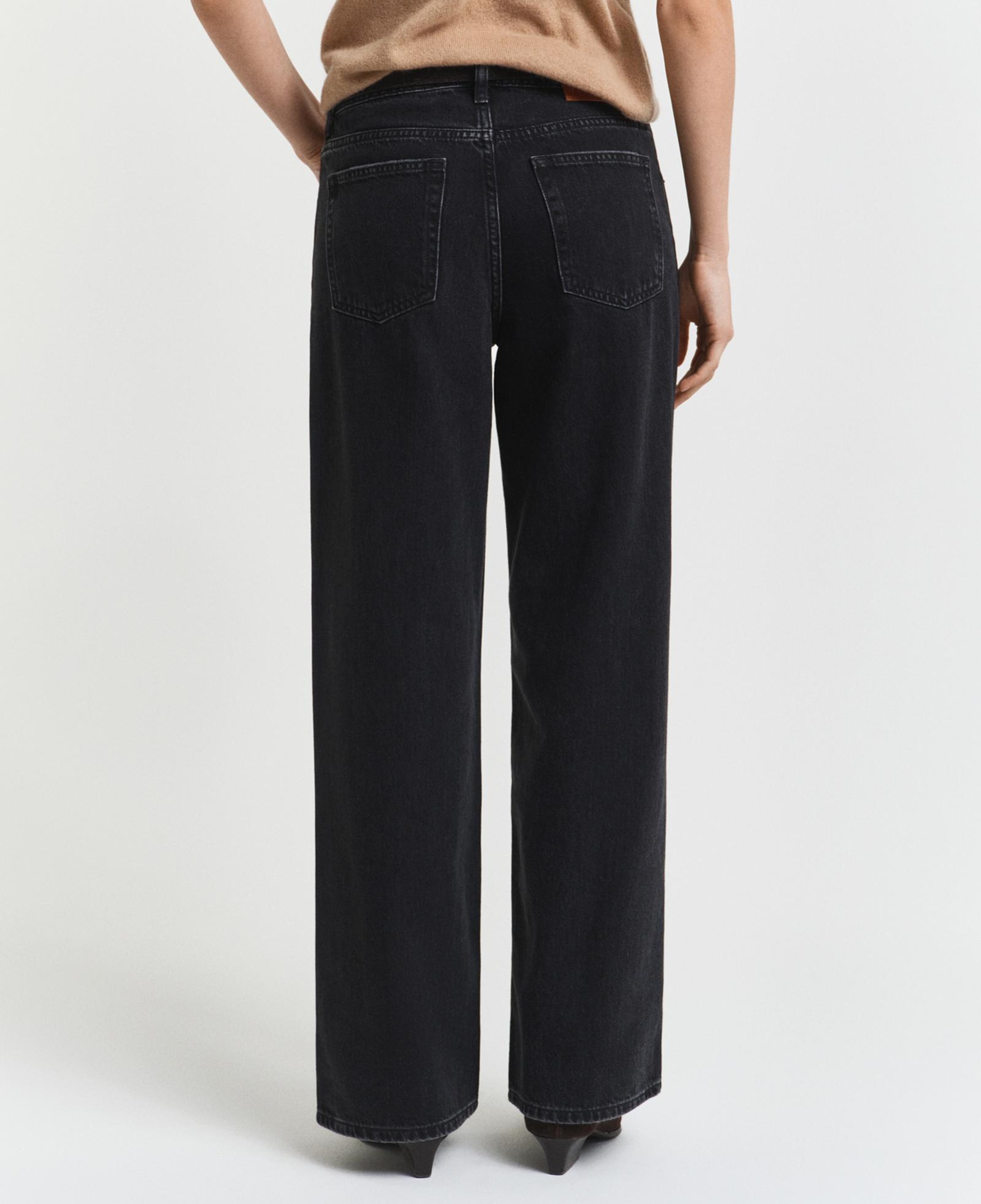 GANT Kadın Siyah Relaxed Fit Jean