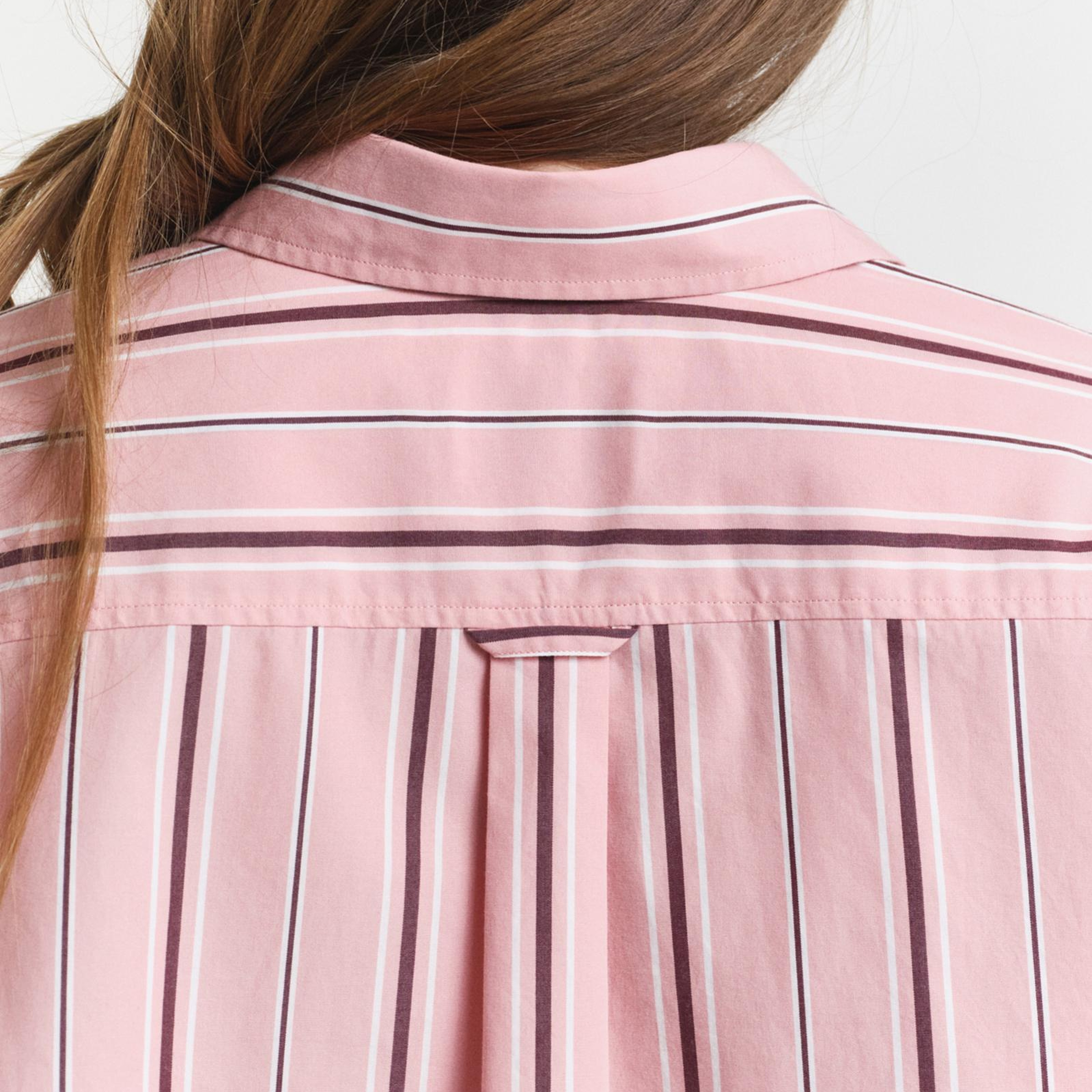GANT Kadın Pembe Relaxed Fit Klasik Yaka Çizgili Gömlek