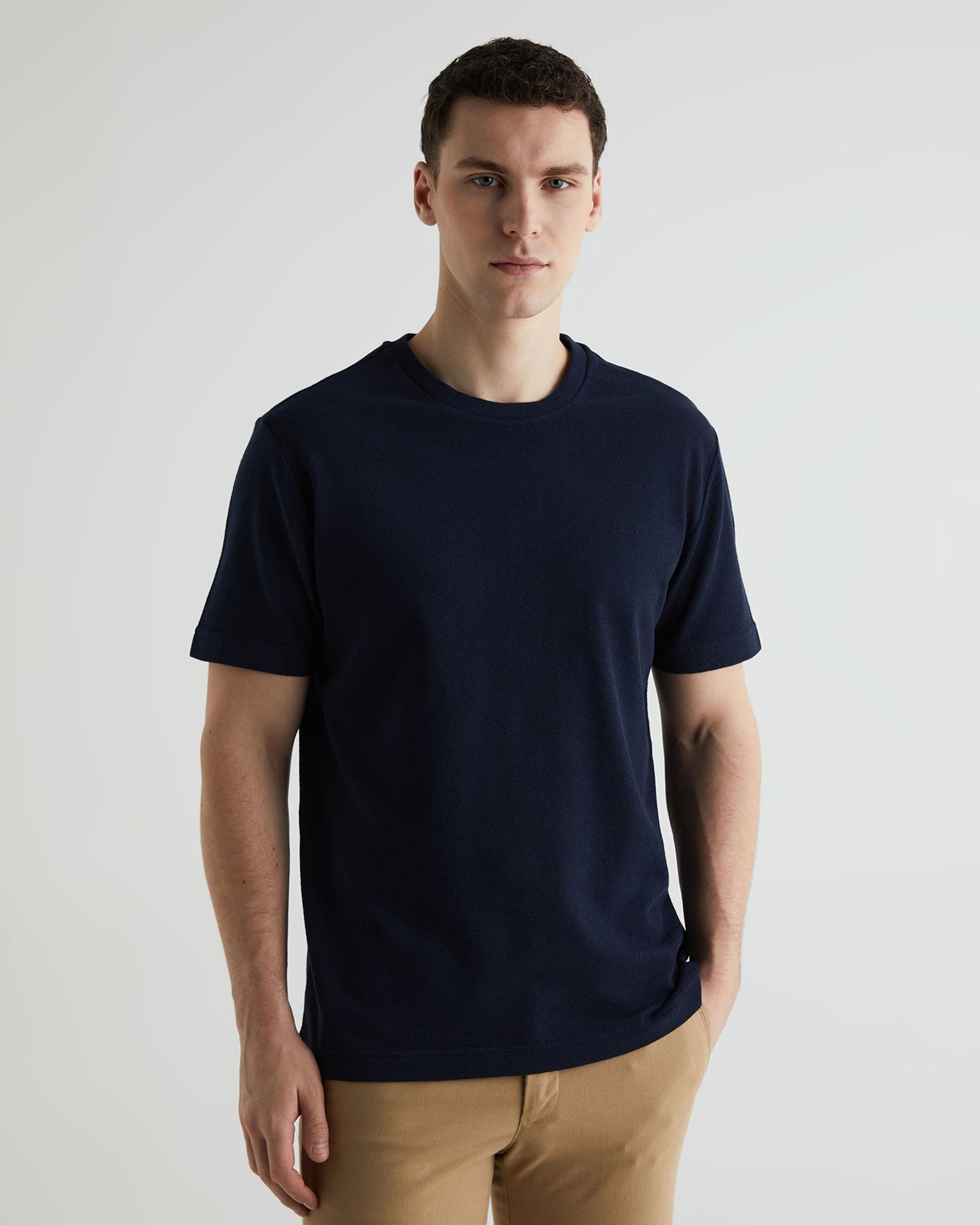 GANT Erkek Lacivert Regular Fit T-Shirt