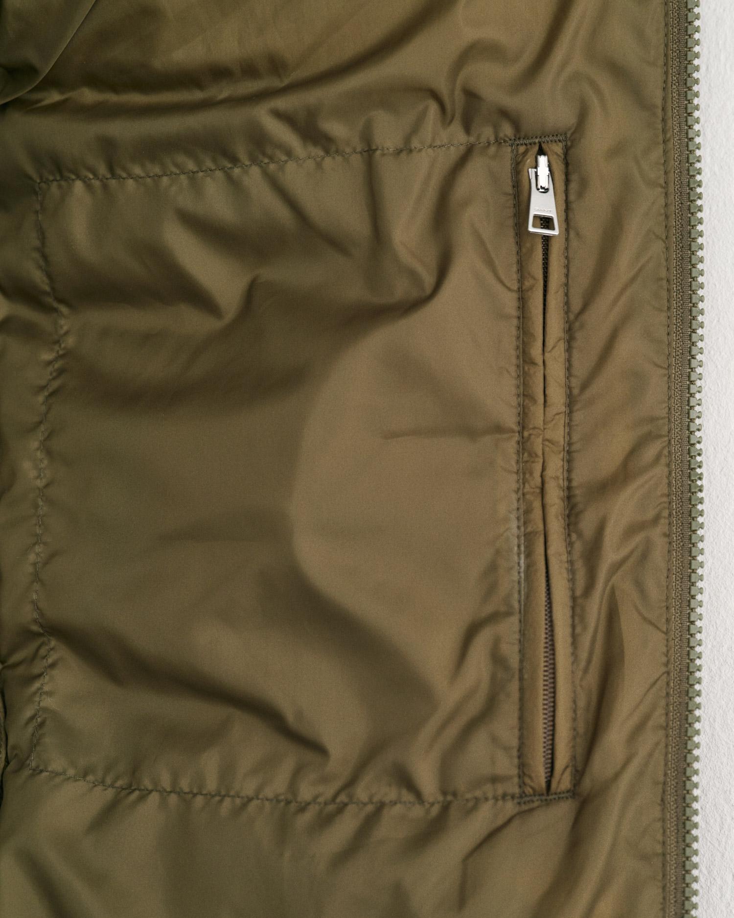 GANT Erkek Yeşil Dik Yaka Kapitone Yelek