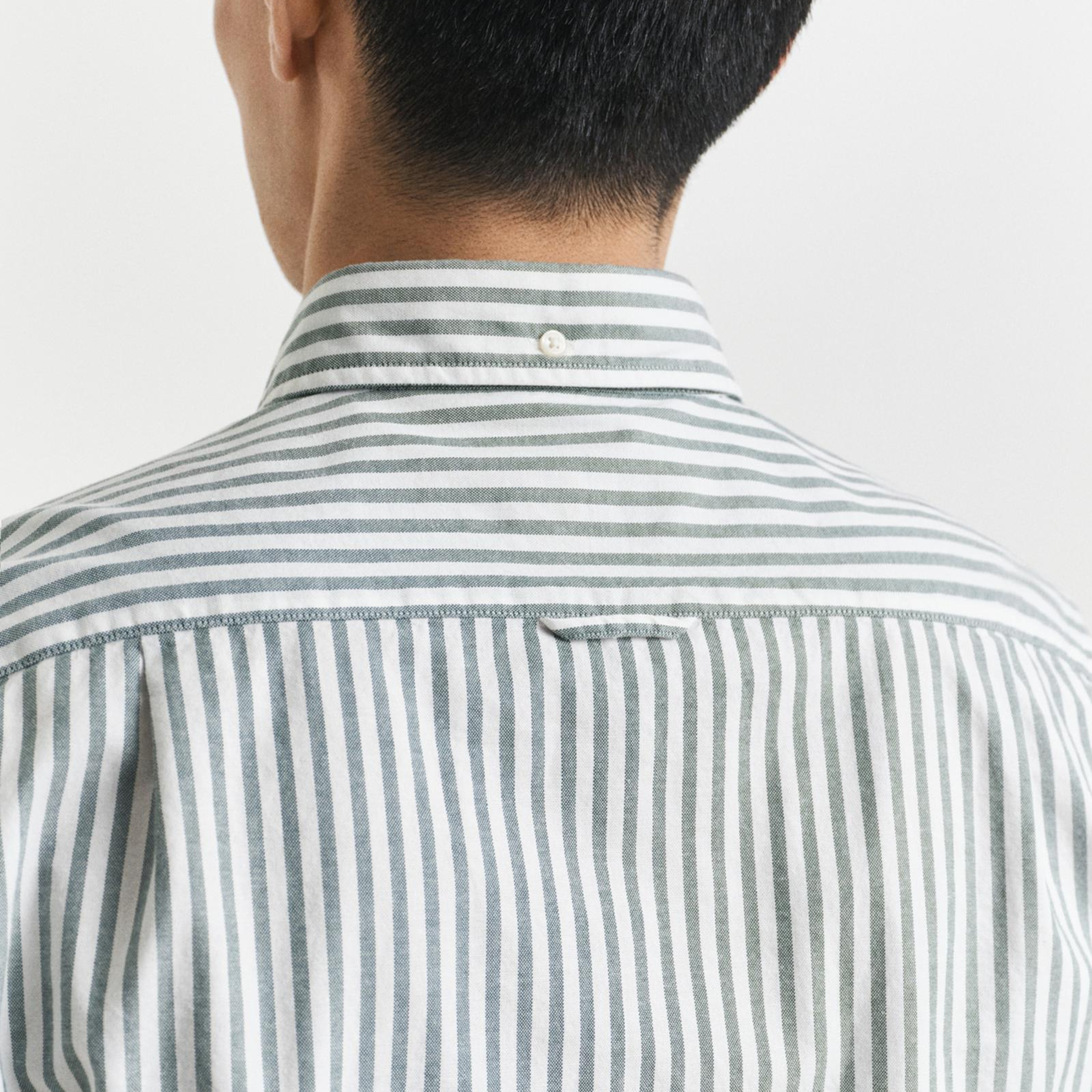 GANT Erkek Yeşil Slim Fit Düğmeli Yaka Çizgili Oxford Gömlek