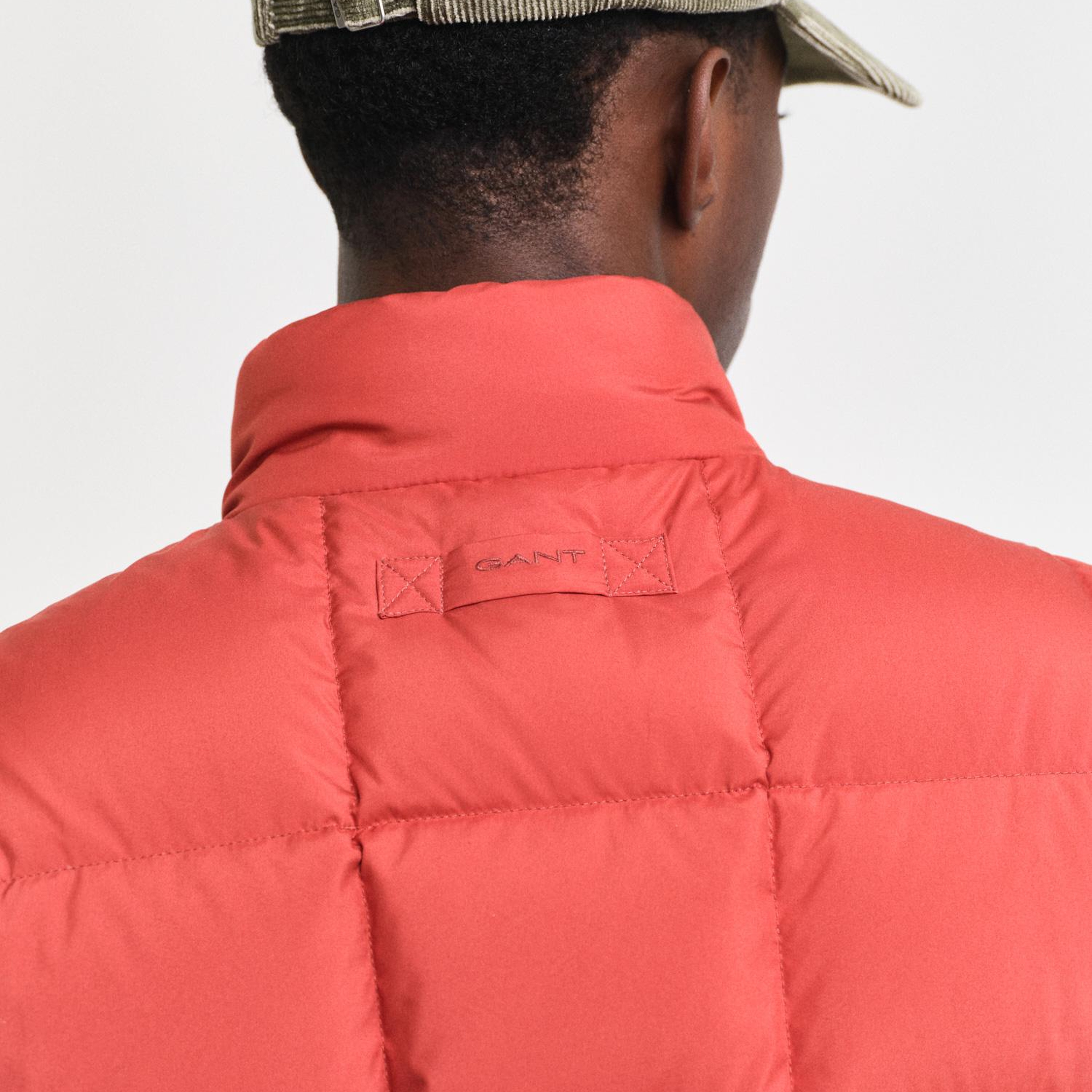 GANT Erkek Kırmızı Dik Yaka Kaz Tüyü Mont