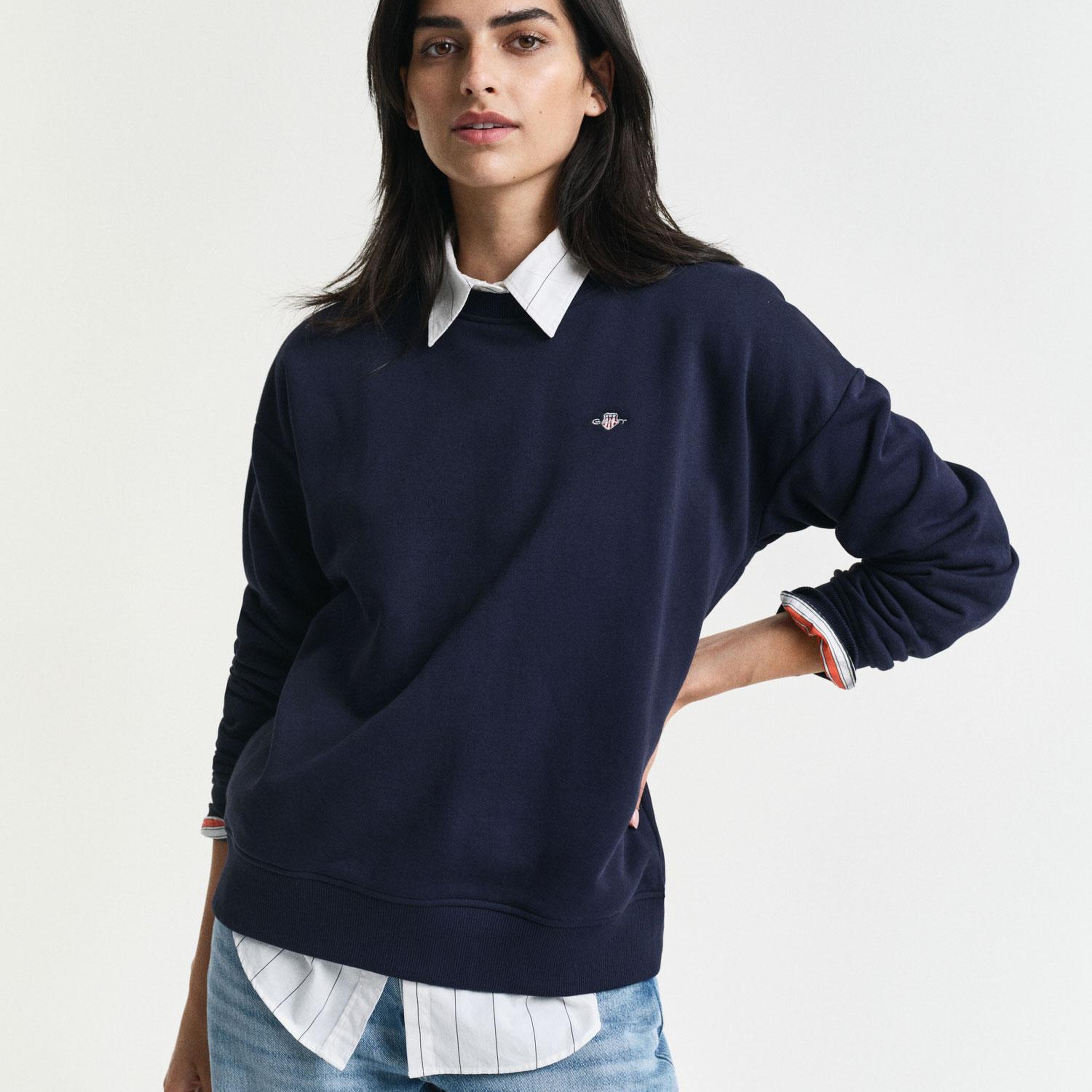 GANT Kadın Lacivert Relaxed Fit Bisiklet Yaka Sweatshirt