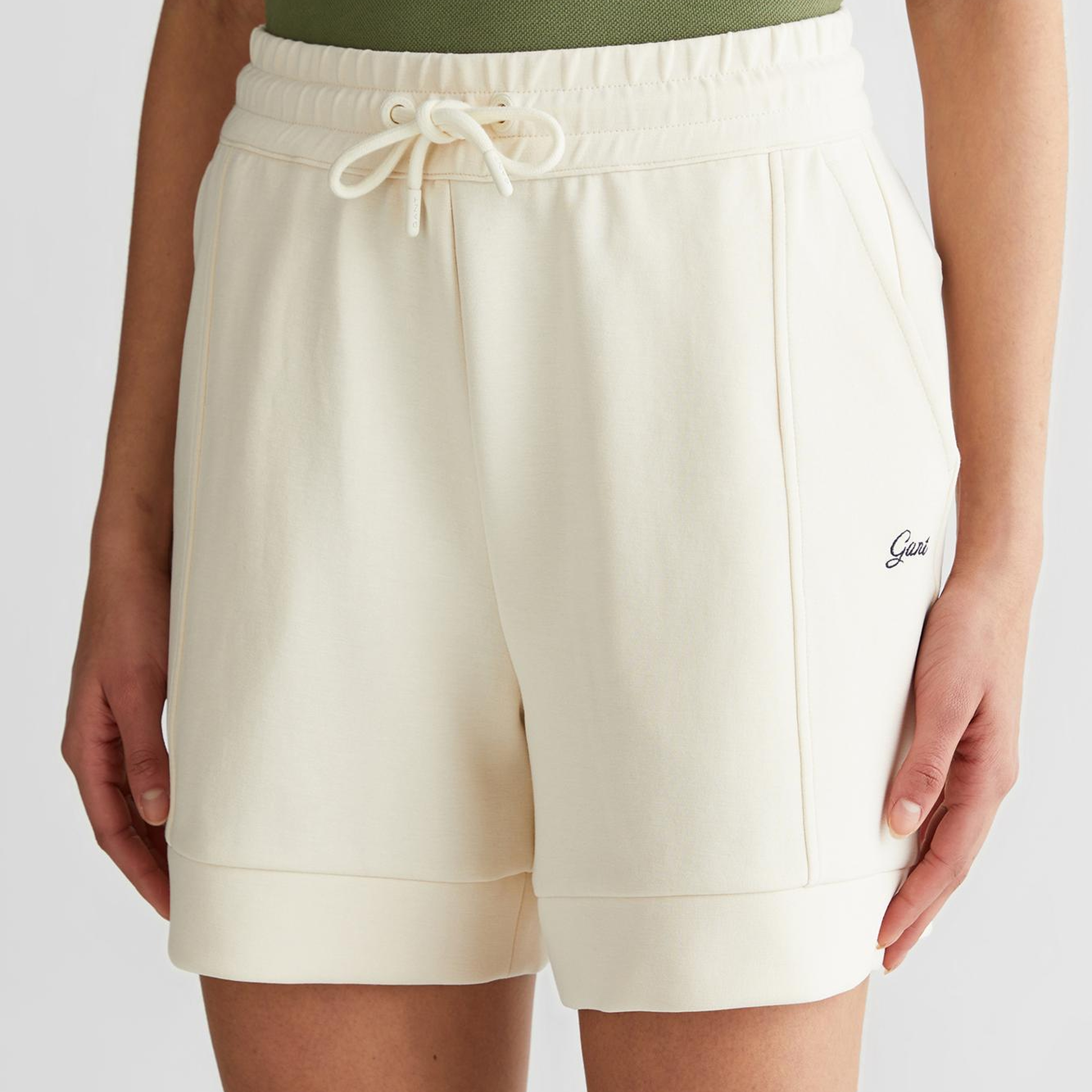GANT Kadın Krem Baskılı Şort