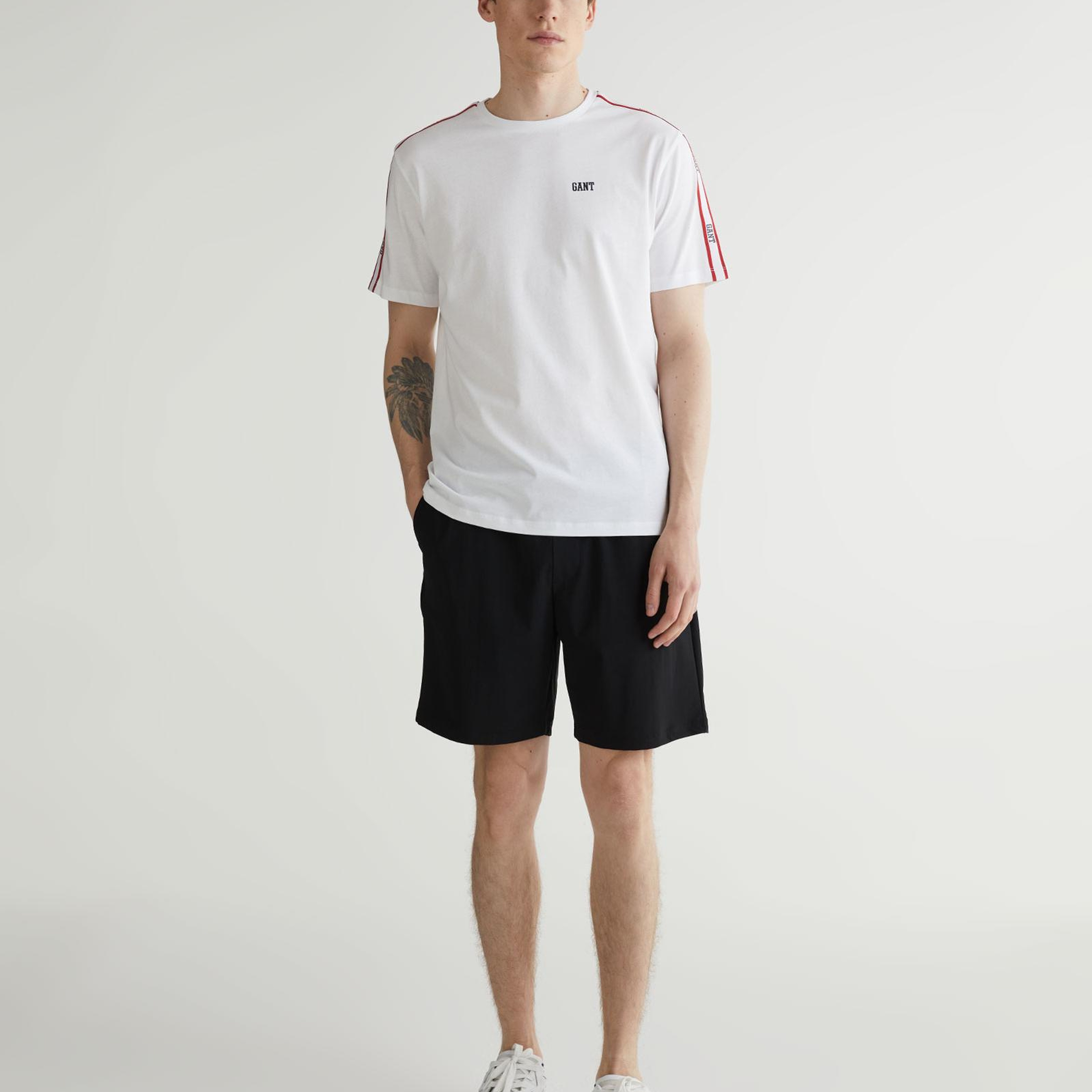 GANT Erkek Siyah Regular Fit Şort