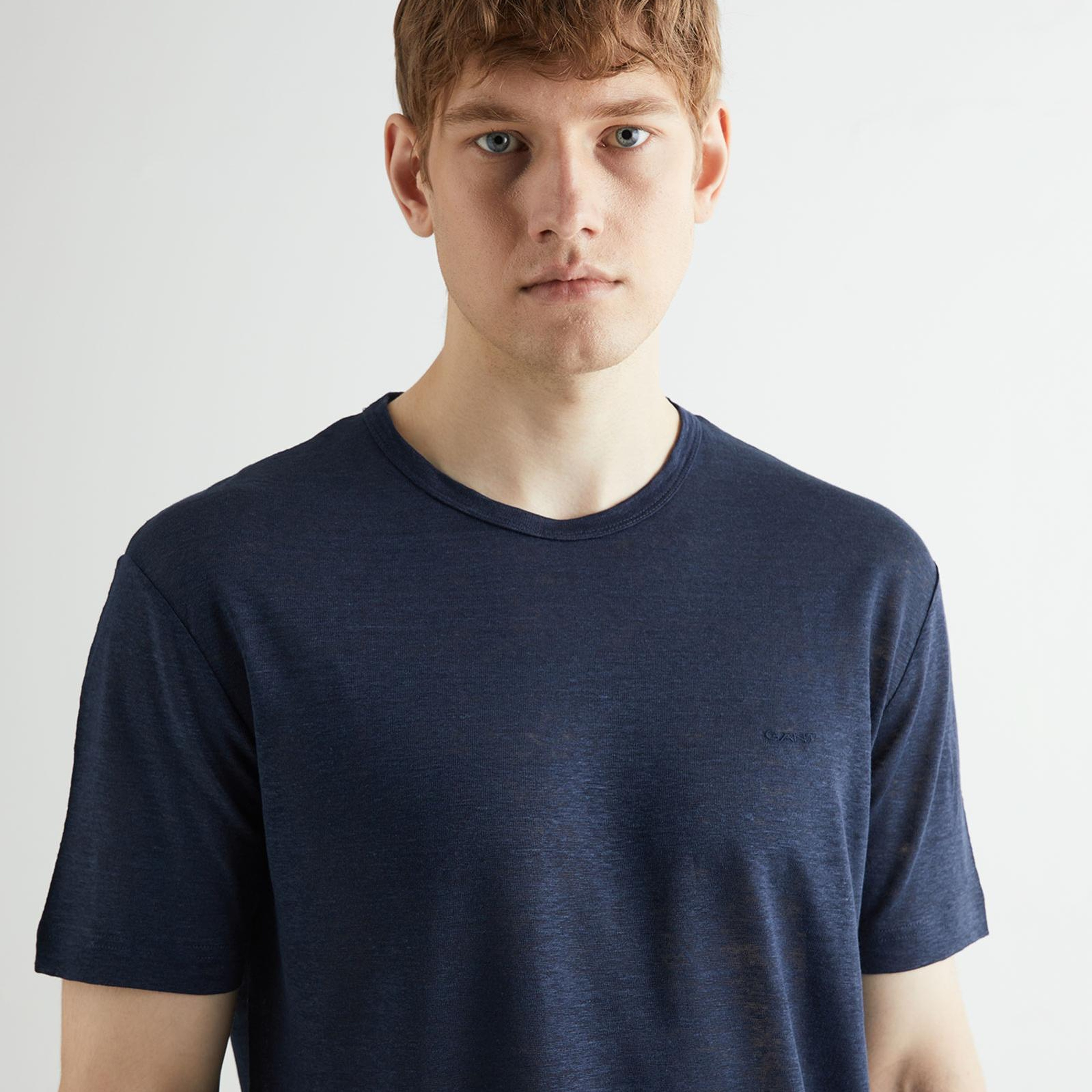 GANT Erkek Lacivert Regular Fit Bisiklet Yaka Keten T-shirt