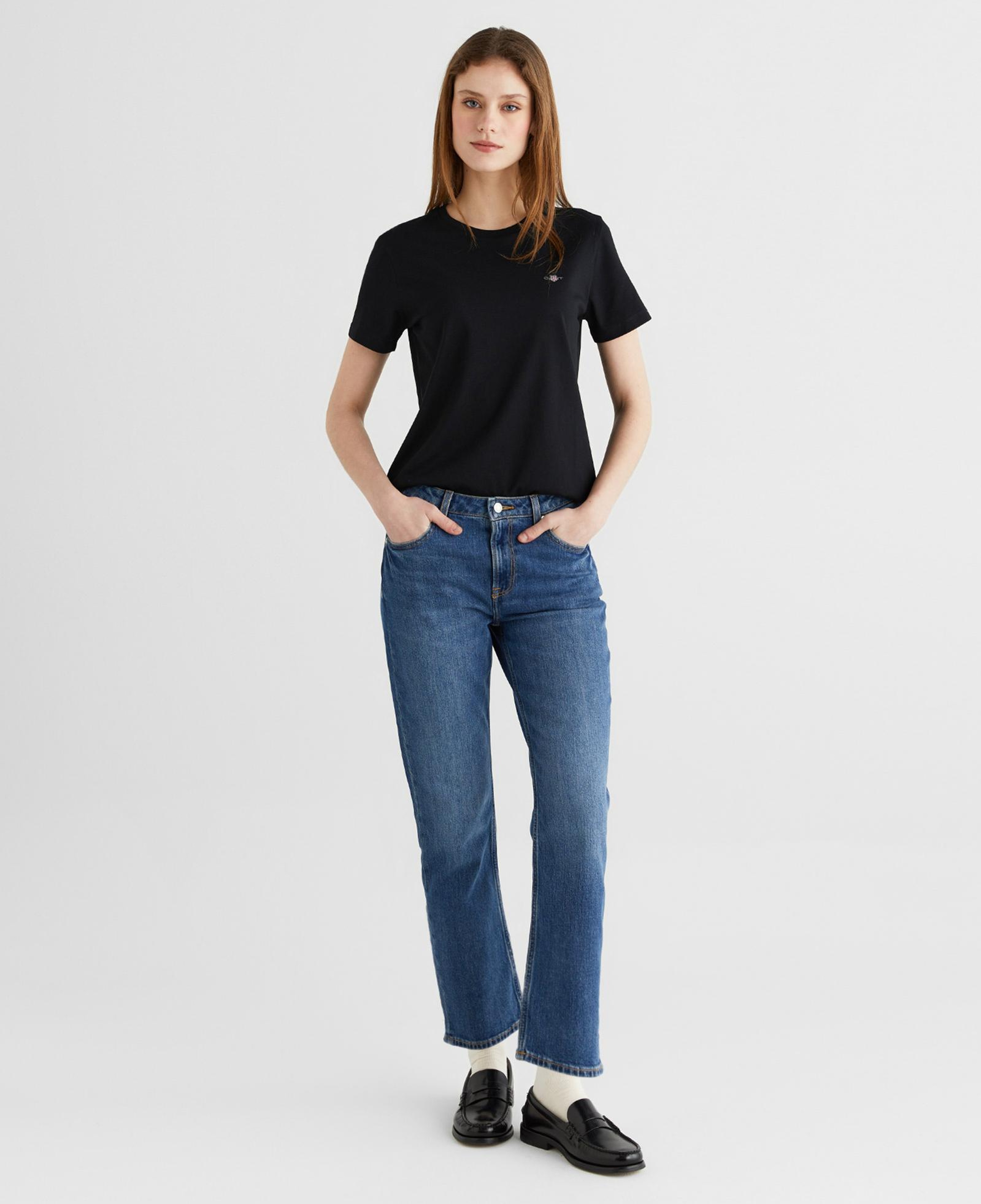 GANT Kadın Siyah Bisiklet Yaka Regular Fit Logolu T-Shirt