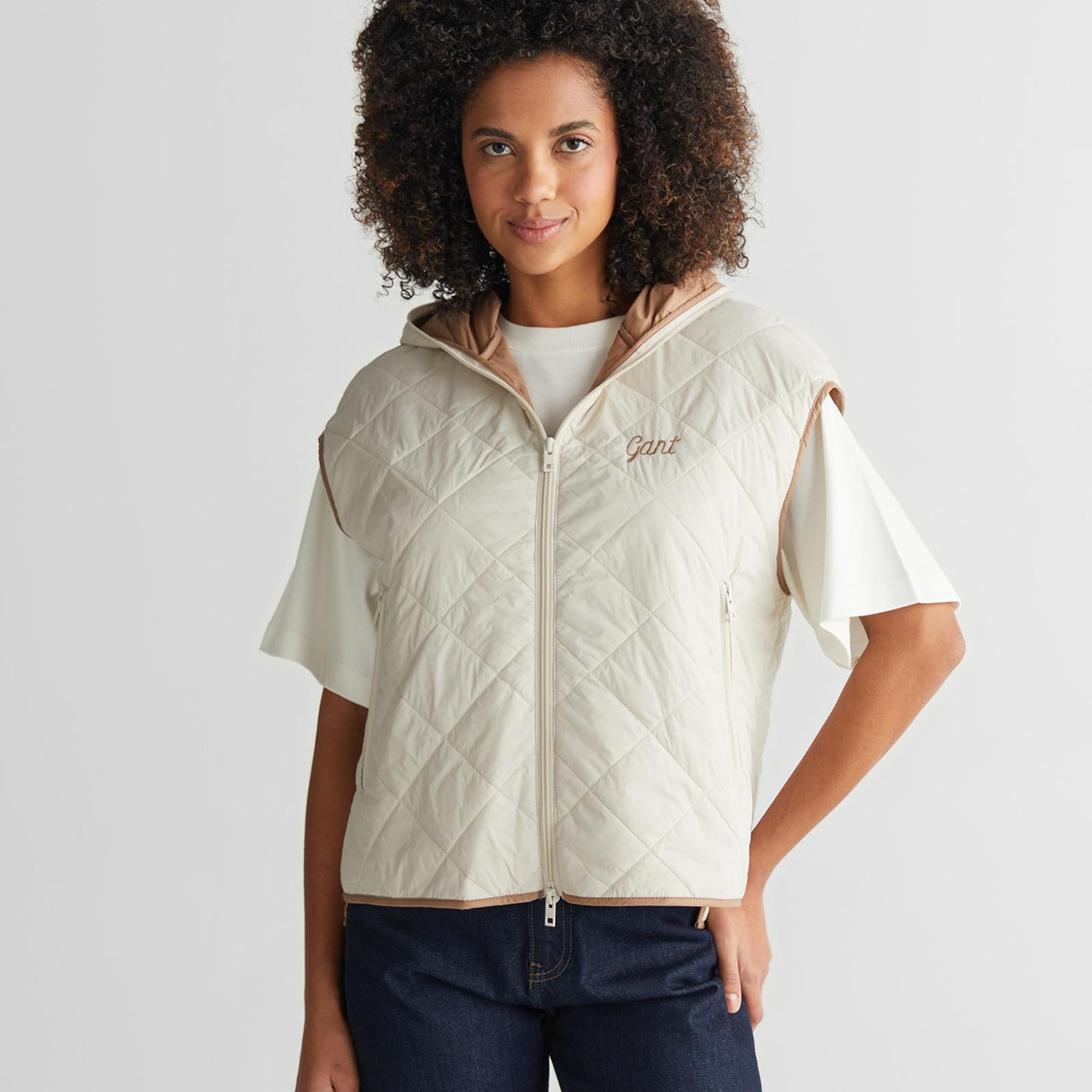 GANT Kadın Krem Kapüşonlu Logolu Yelek