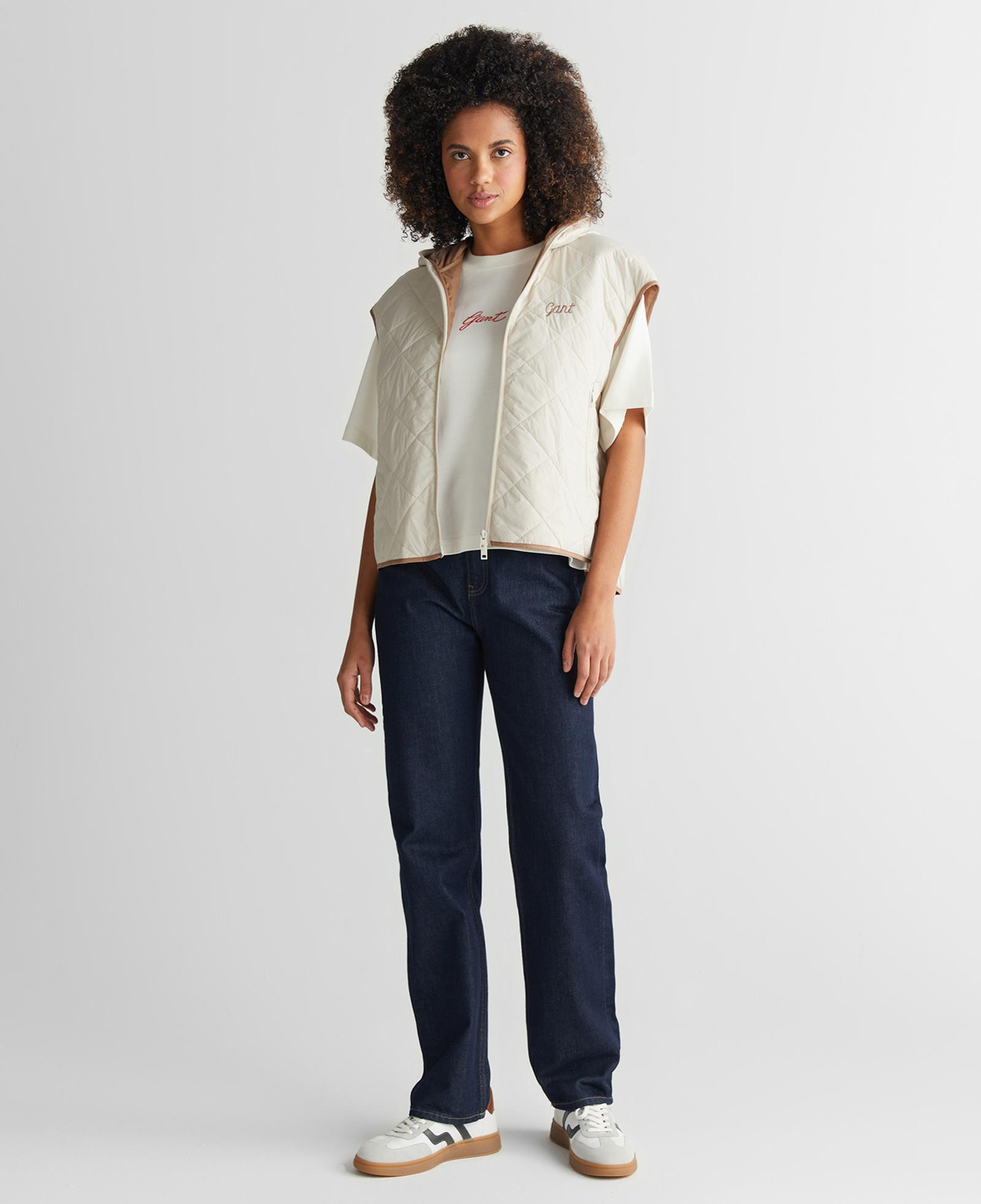 GANT Kadın Krem Kapüşonlu Logolu Yelek