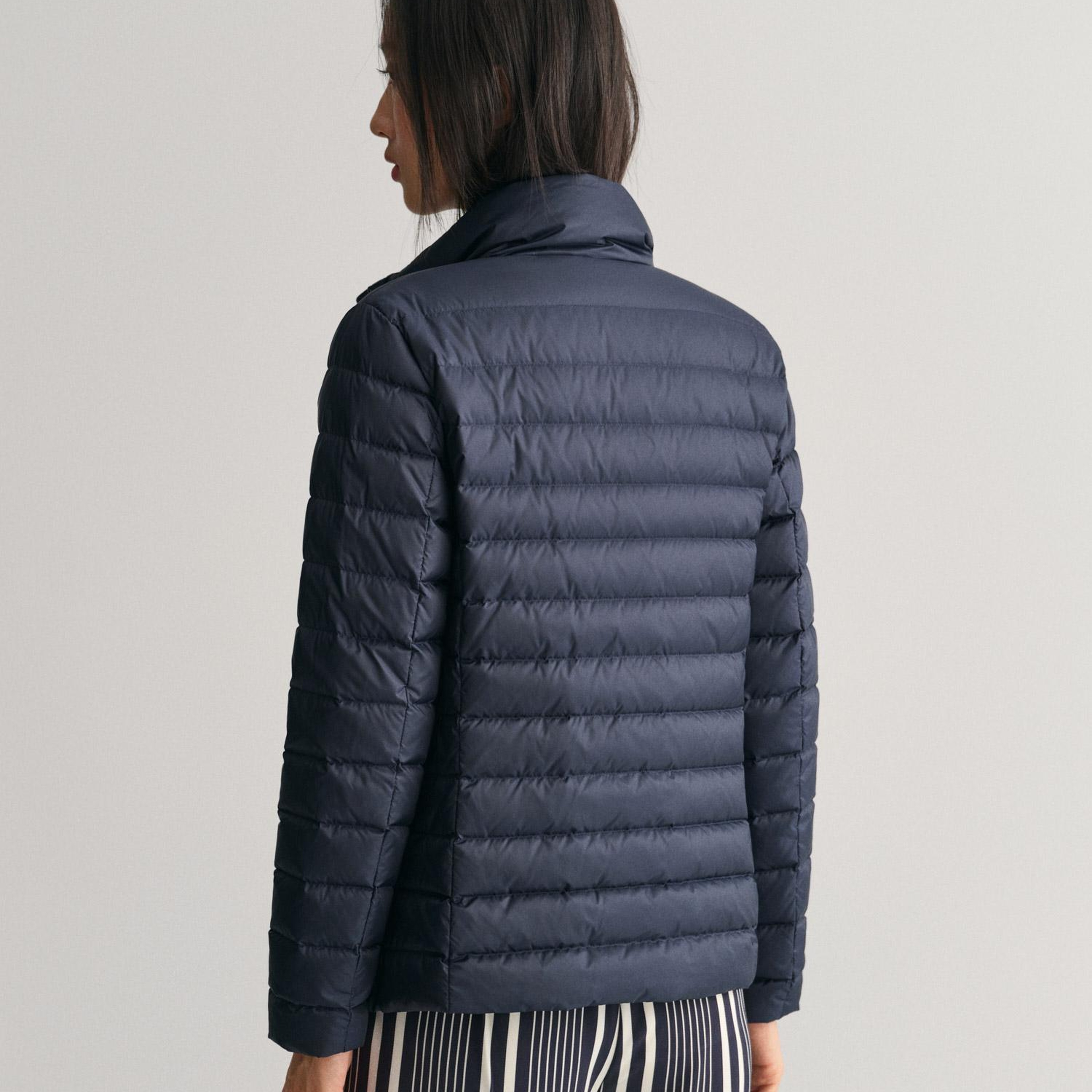 GANT Kadın Lacivert Dik Yaka Kaz Tüyü Mont