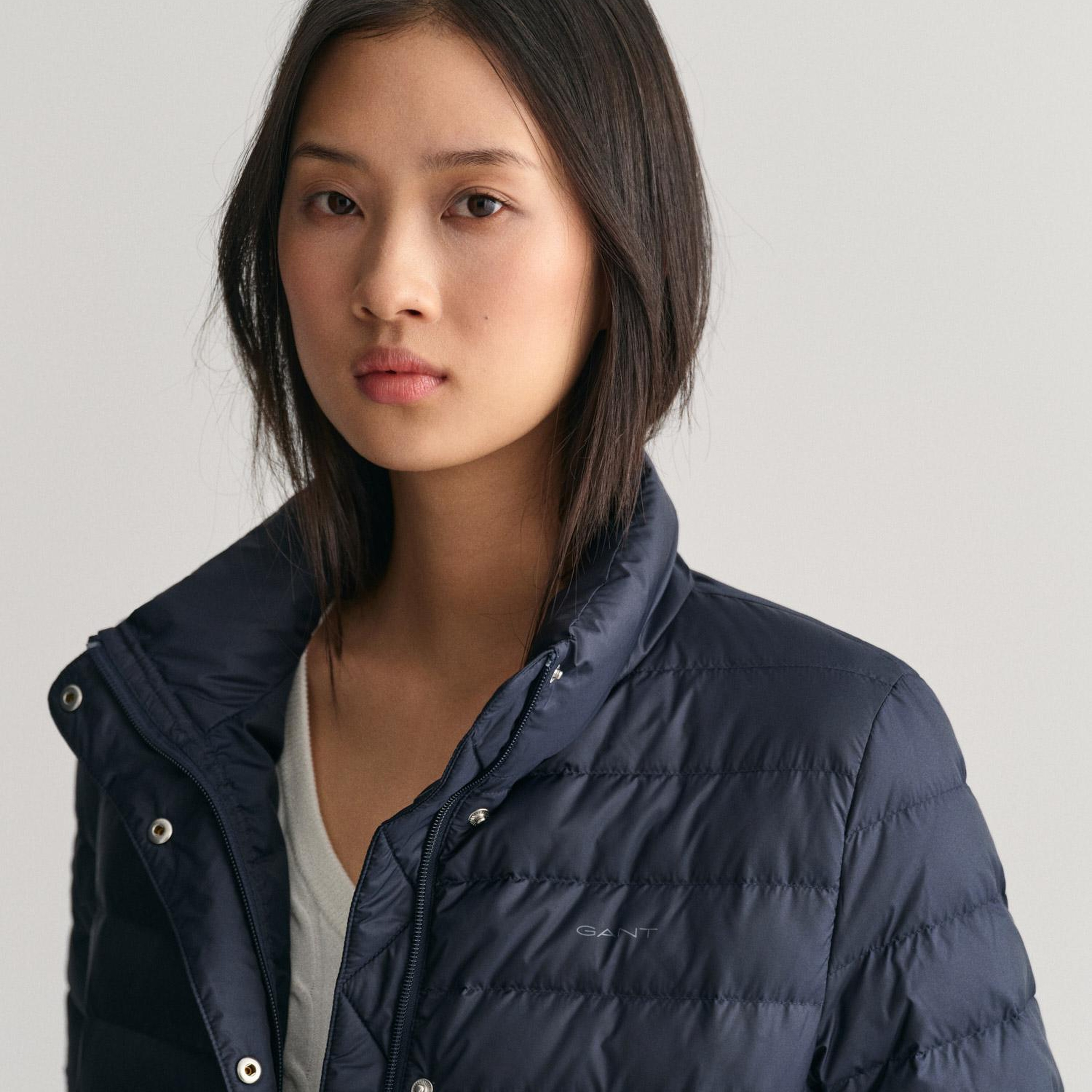 GANT Kadın Lacivert Dik Yaka Kaz Tüyü Mont